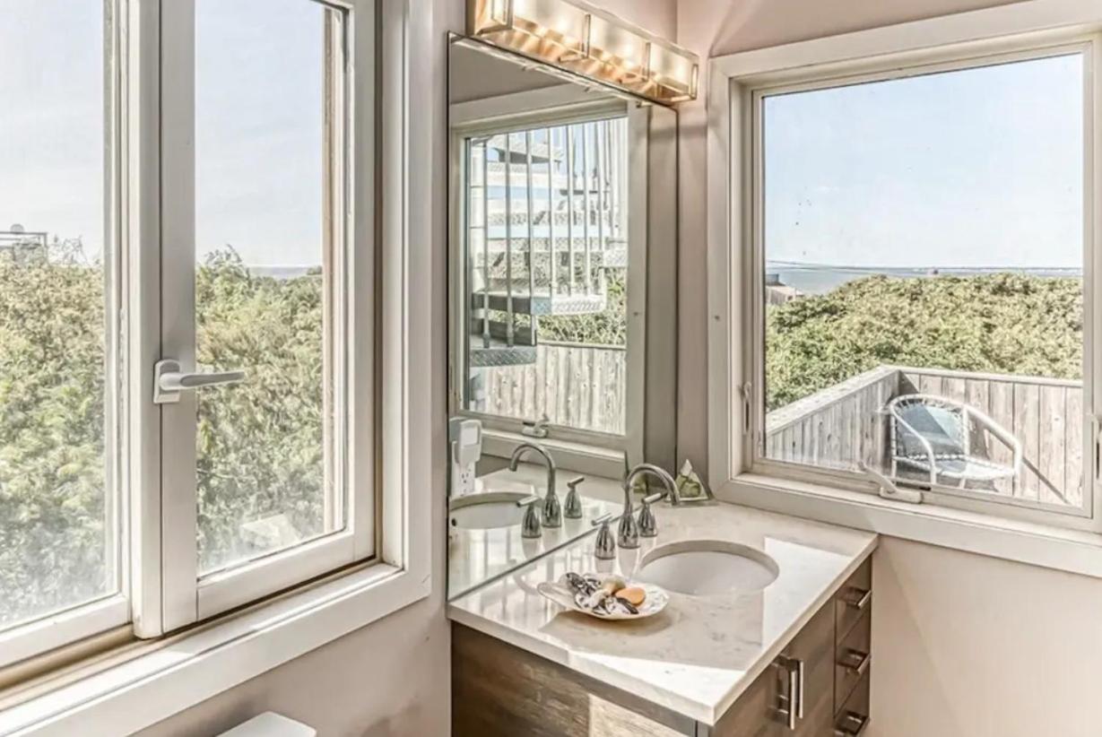 Glamorous Pines Home - Fire Island Pines, NY view 4