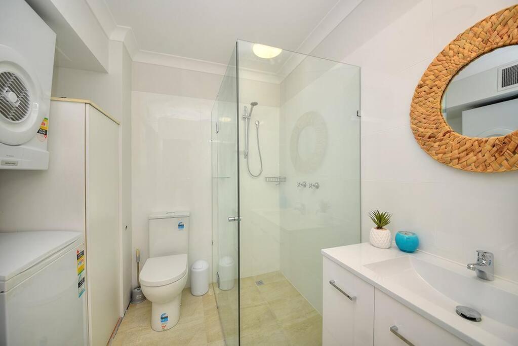 Beautiful 2 Bed Retreat 2 min walk to tramline