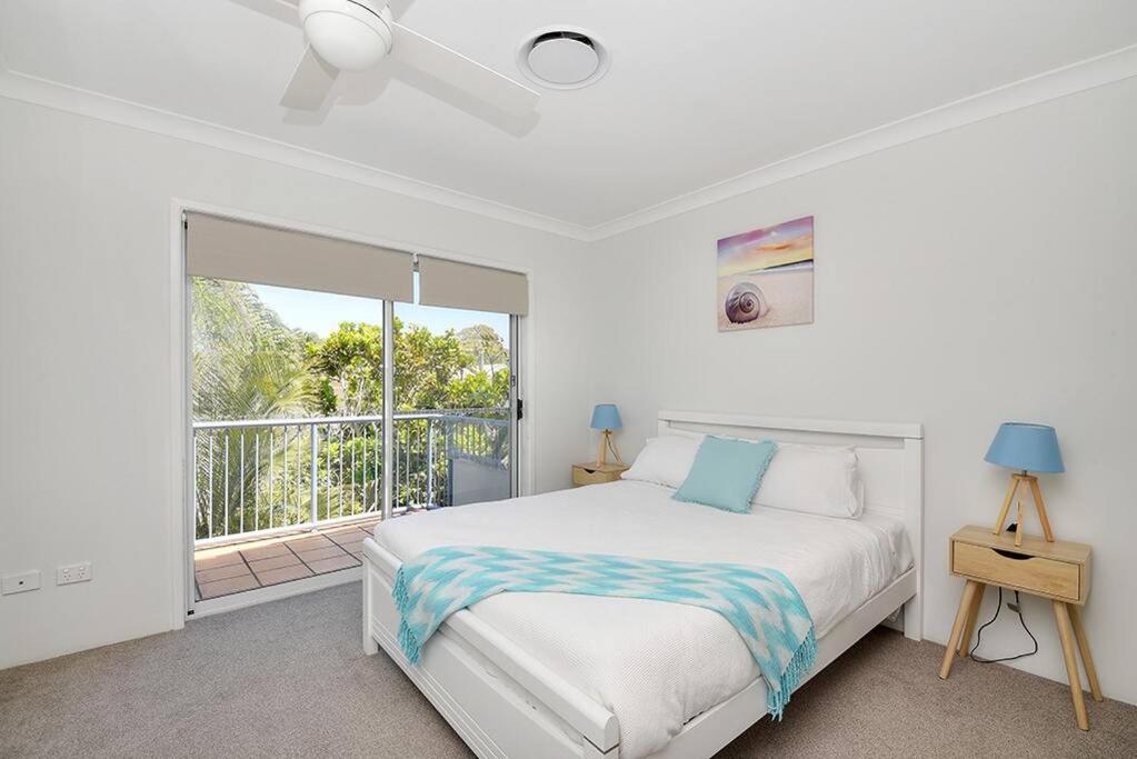 Beautiful 2 Bed Retreat 2 min walk to tramline