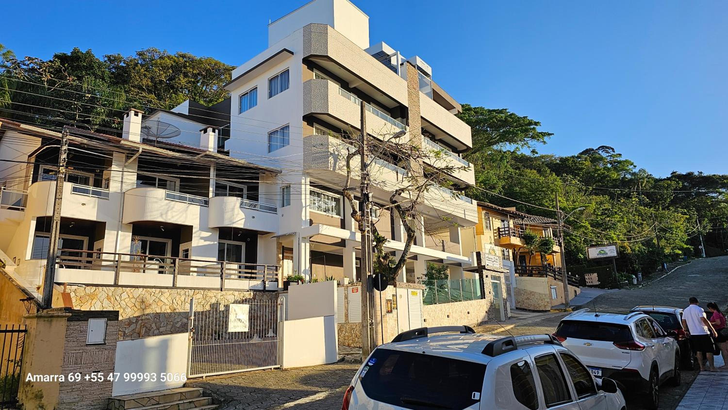 Amarra 69 Bombinhas Residence Setor Vintage - Apartamento Familiar no Centro, perto da Praia
