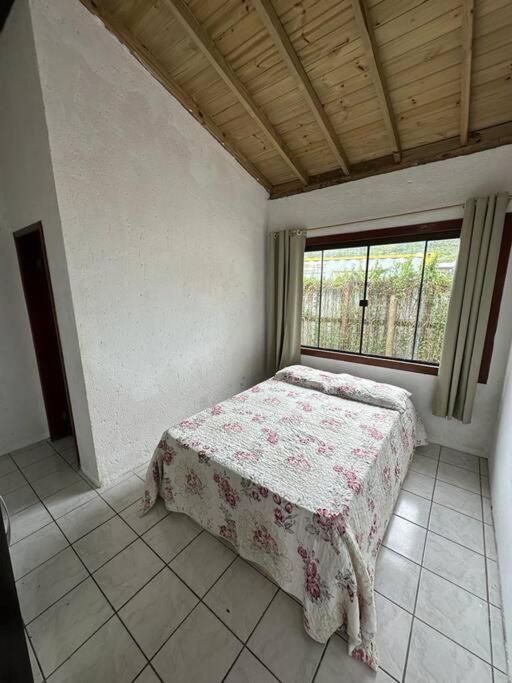 Casa SURF Ferrugem