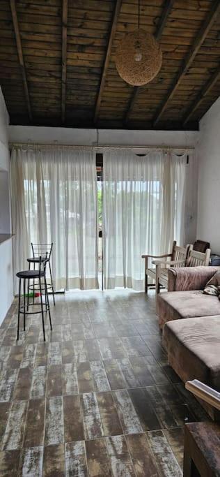 Casa SURF Ferrugem