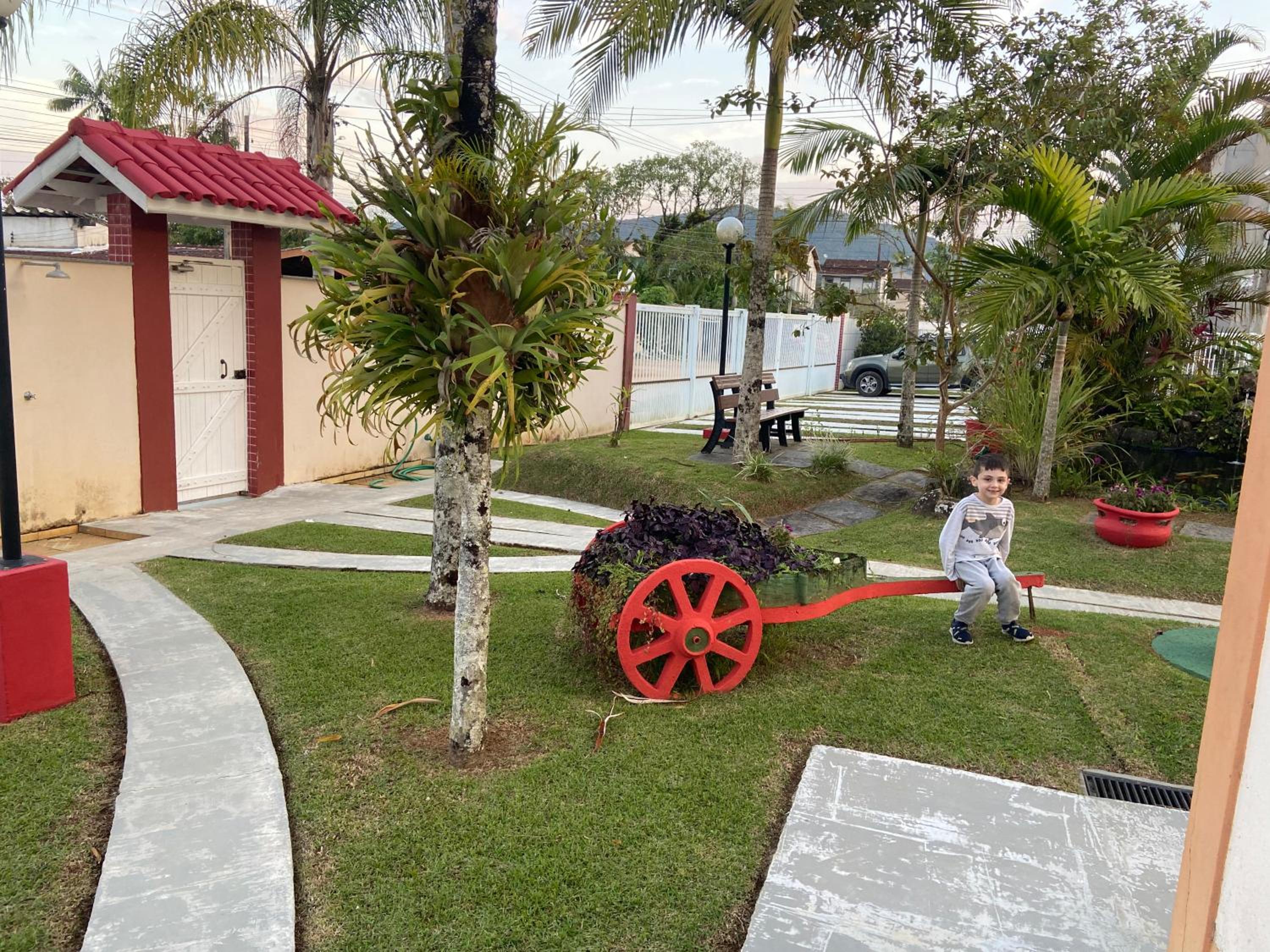 Ubatuba - Maranduba - Praia do Sapê - Condominio Vilaggio IV