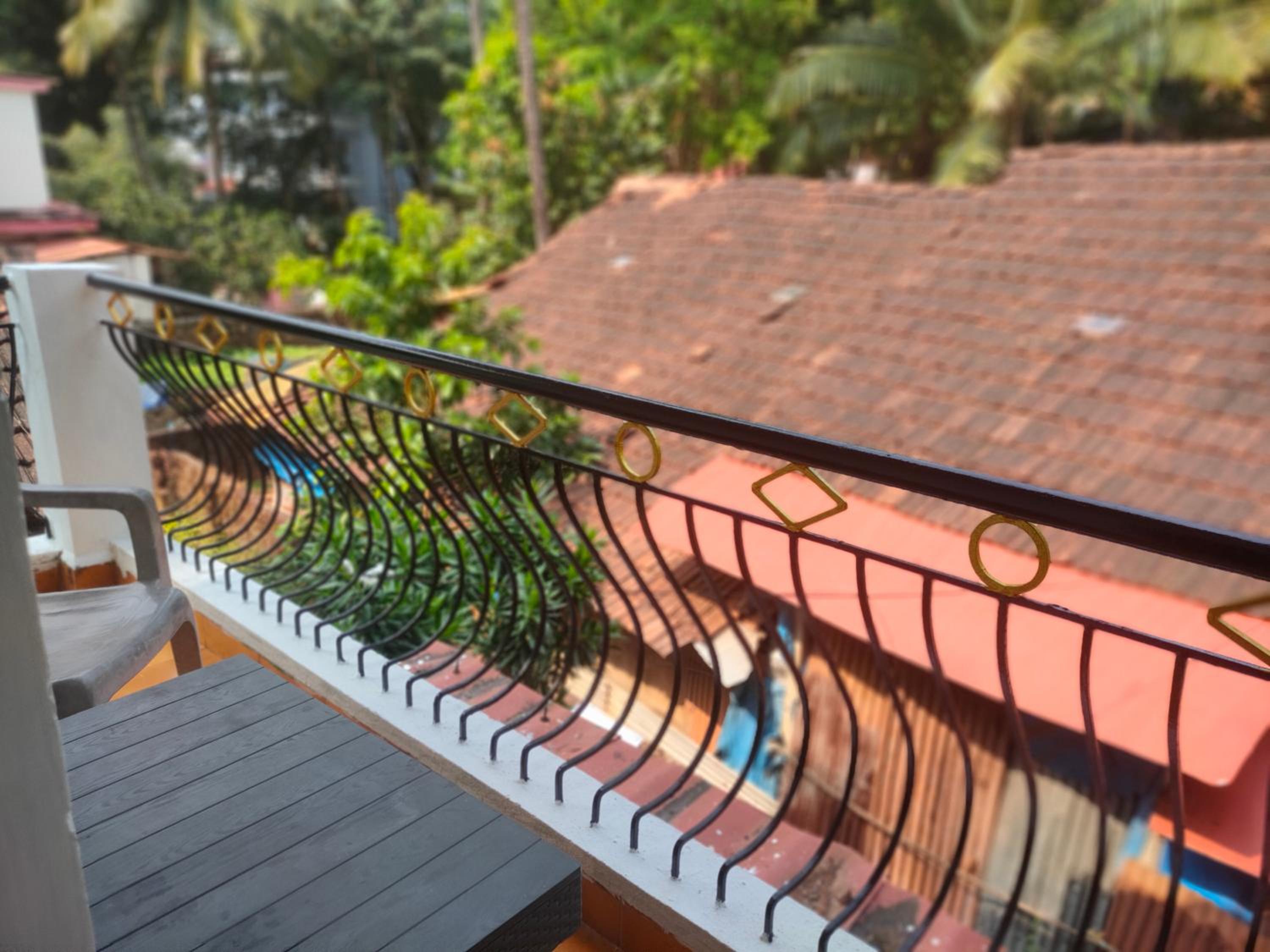 Jes Guest House