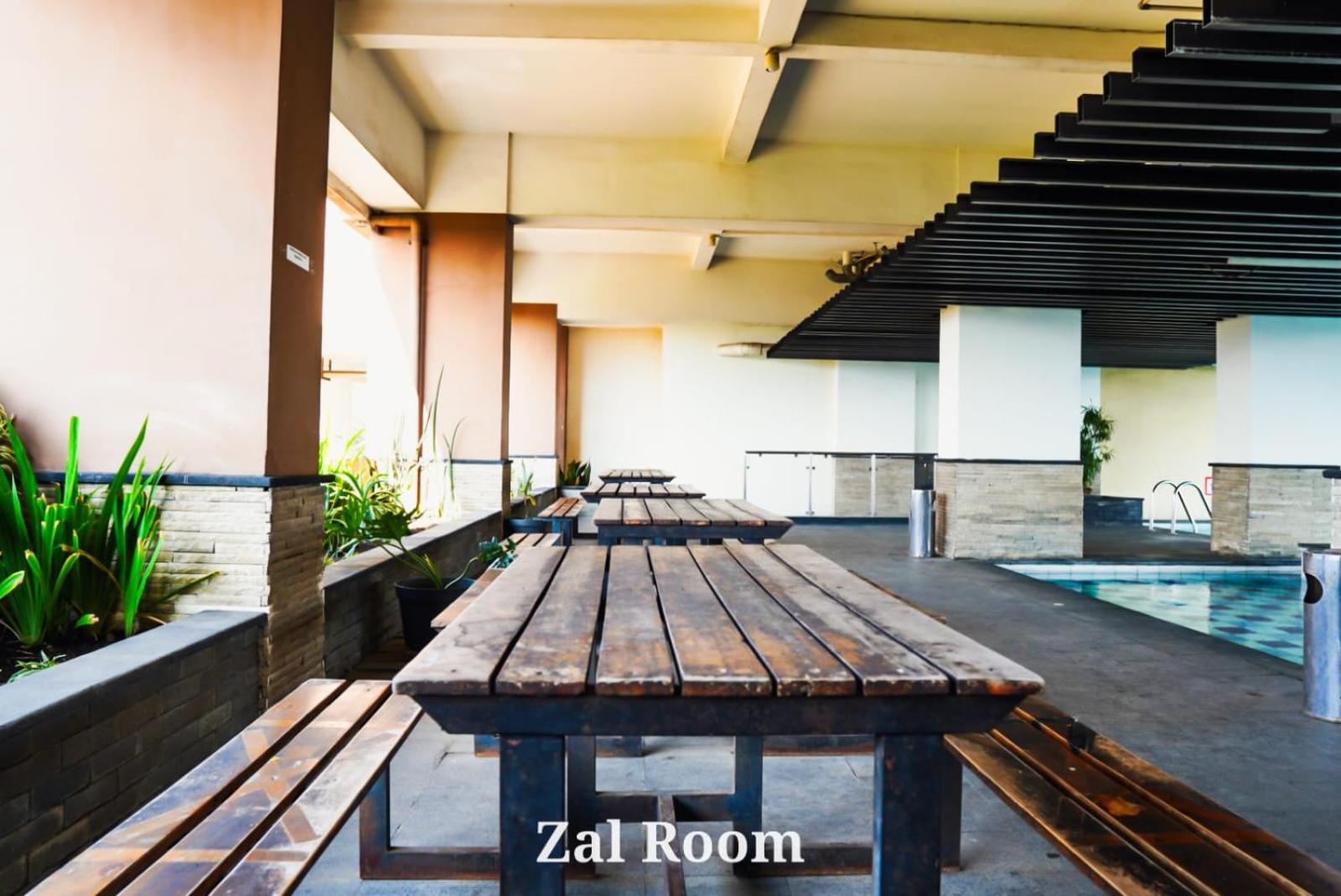 AzzaRoom panoramic