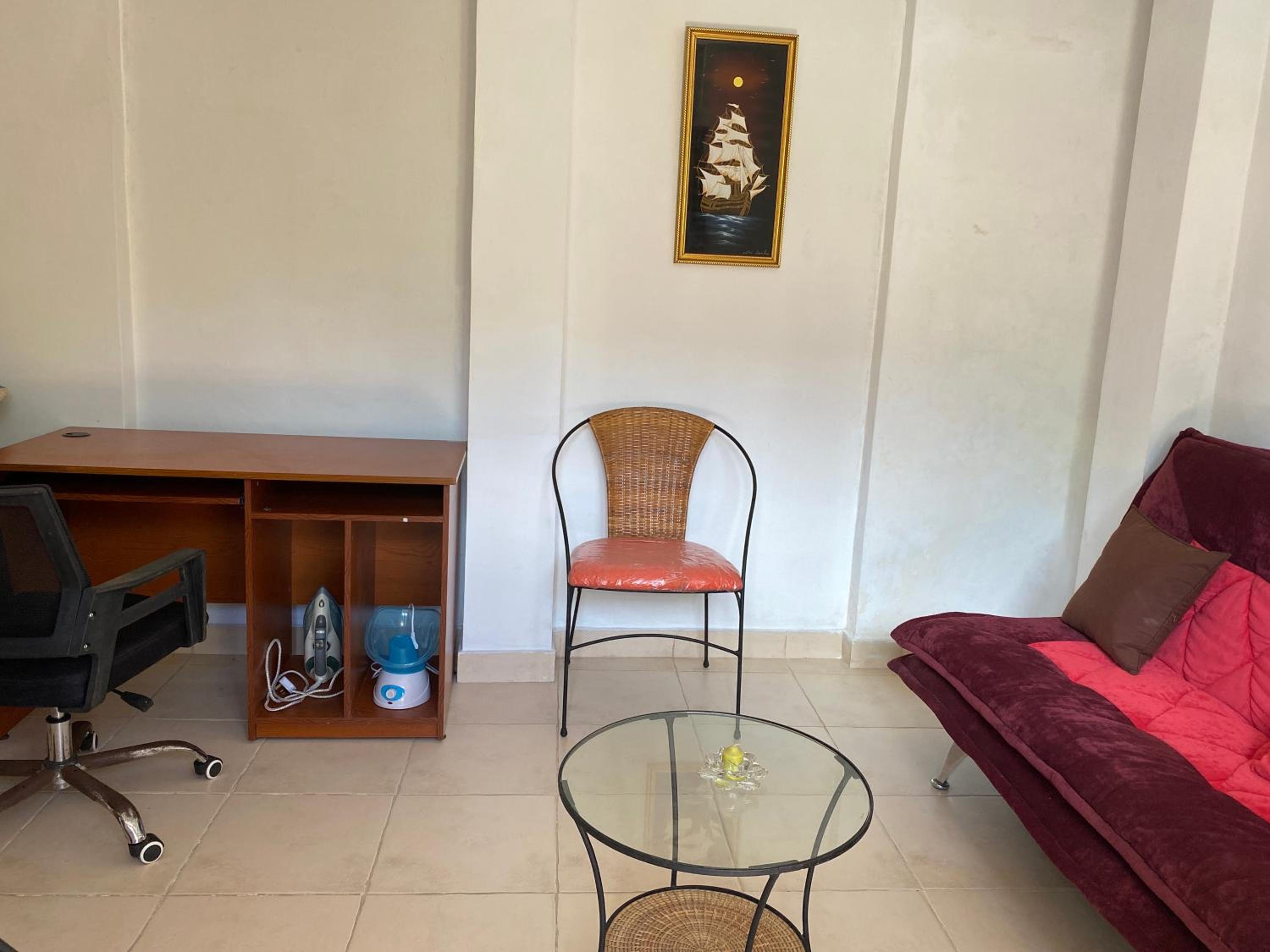 1 BR Apartment in Thimbirigasyaya view 2