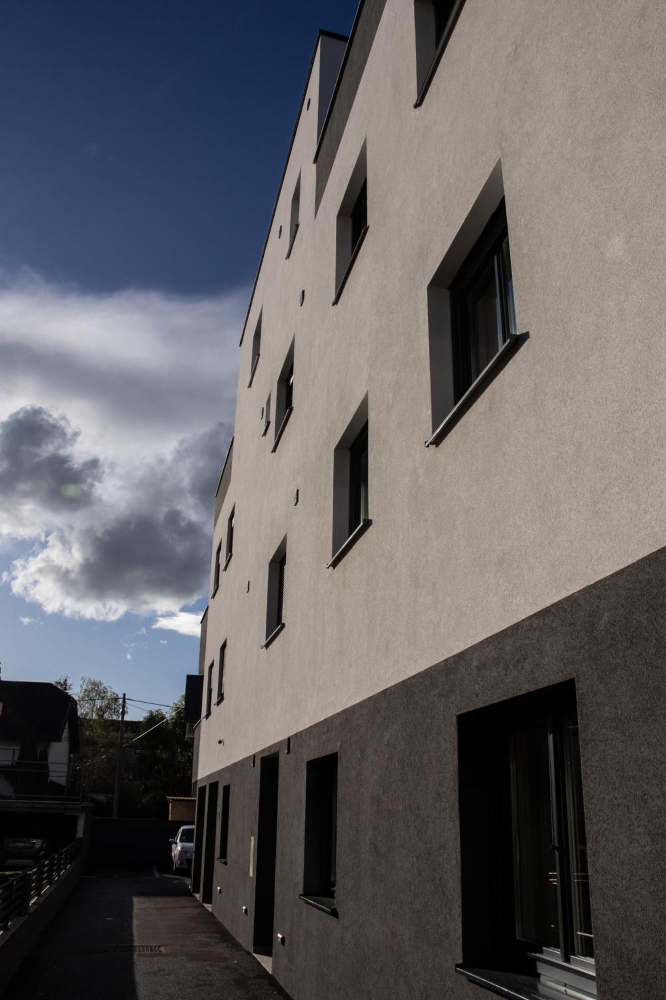 Hugo apartments