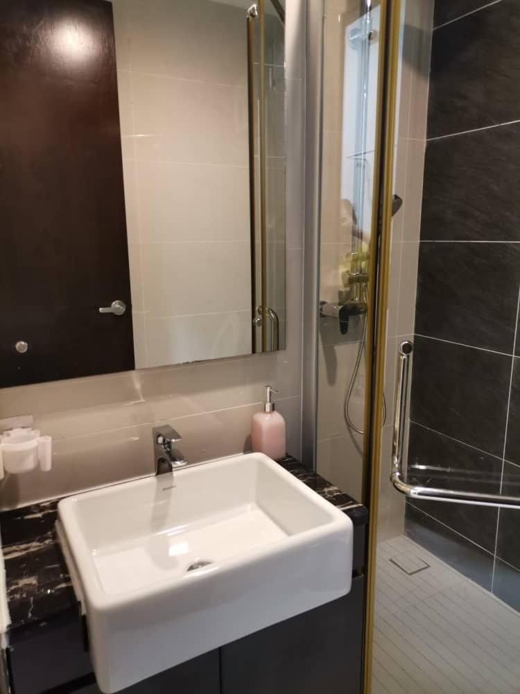 Sea View Country Garden Danga bay 3BR By Natol