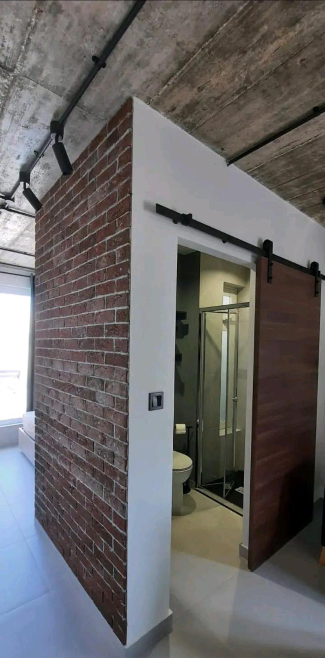 Chic Penthouse industrial-style