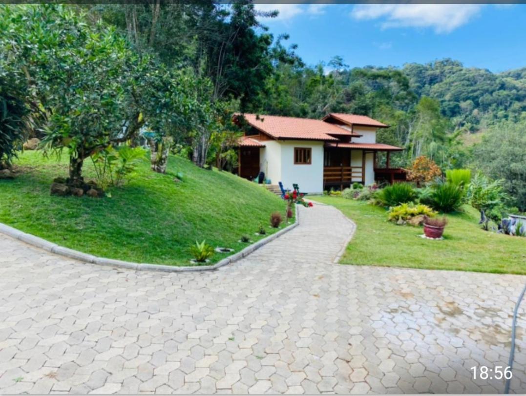 Lindo Sítio Em Domingos Martins