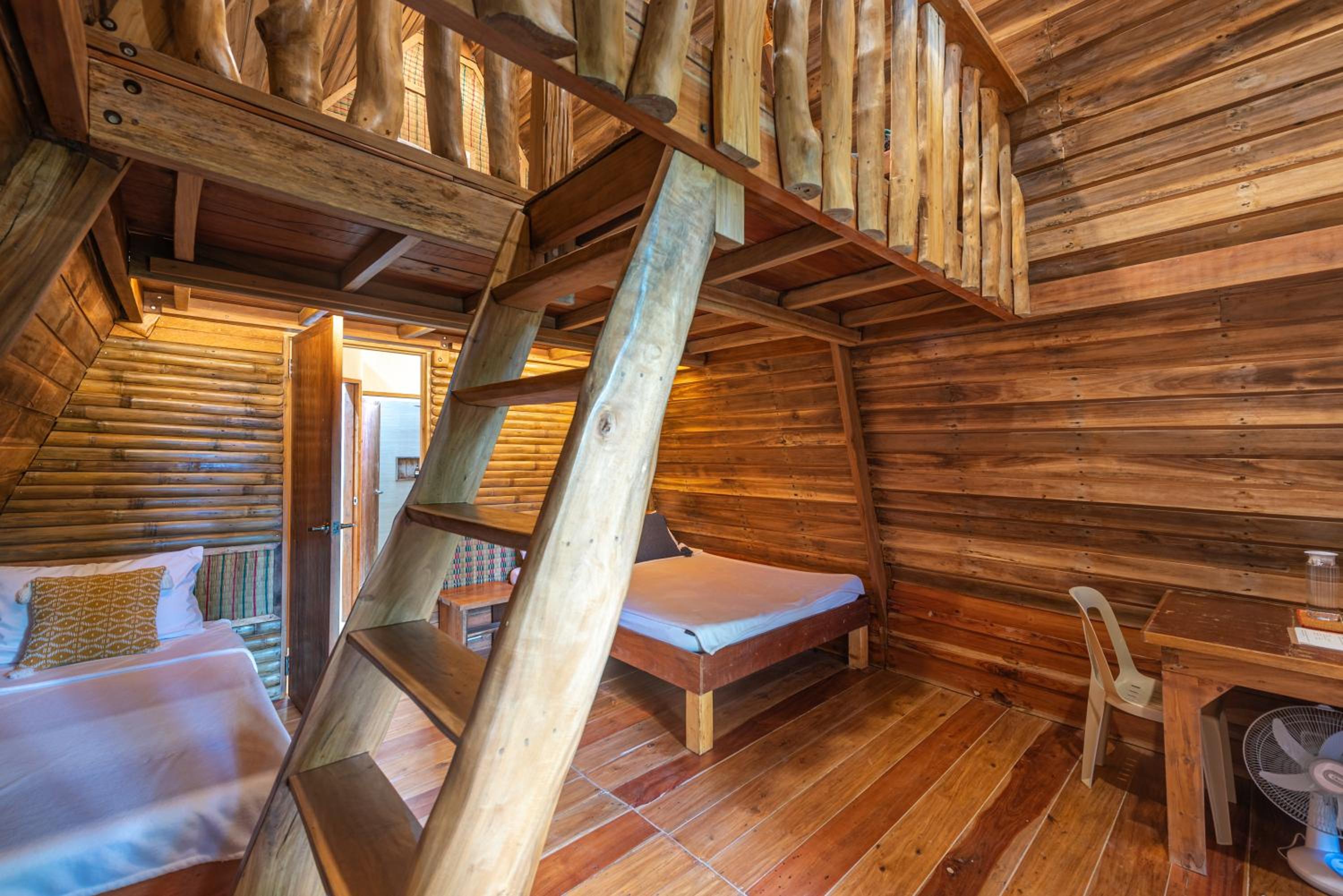 Camanolo Homestay