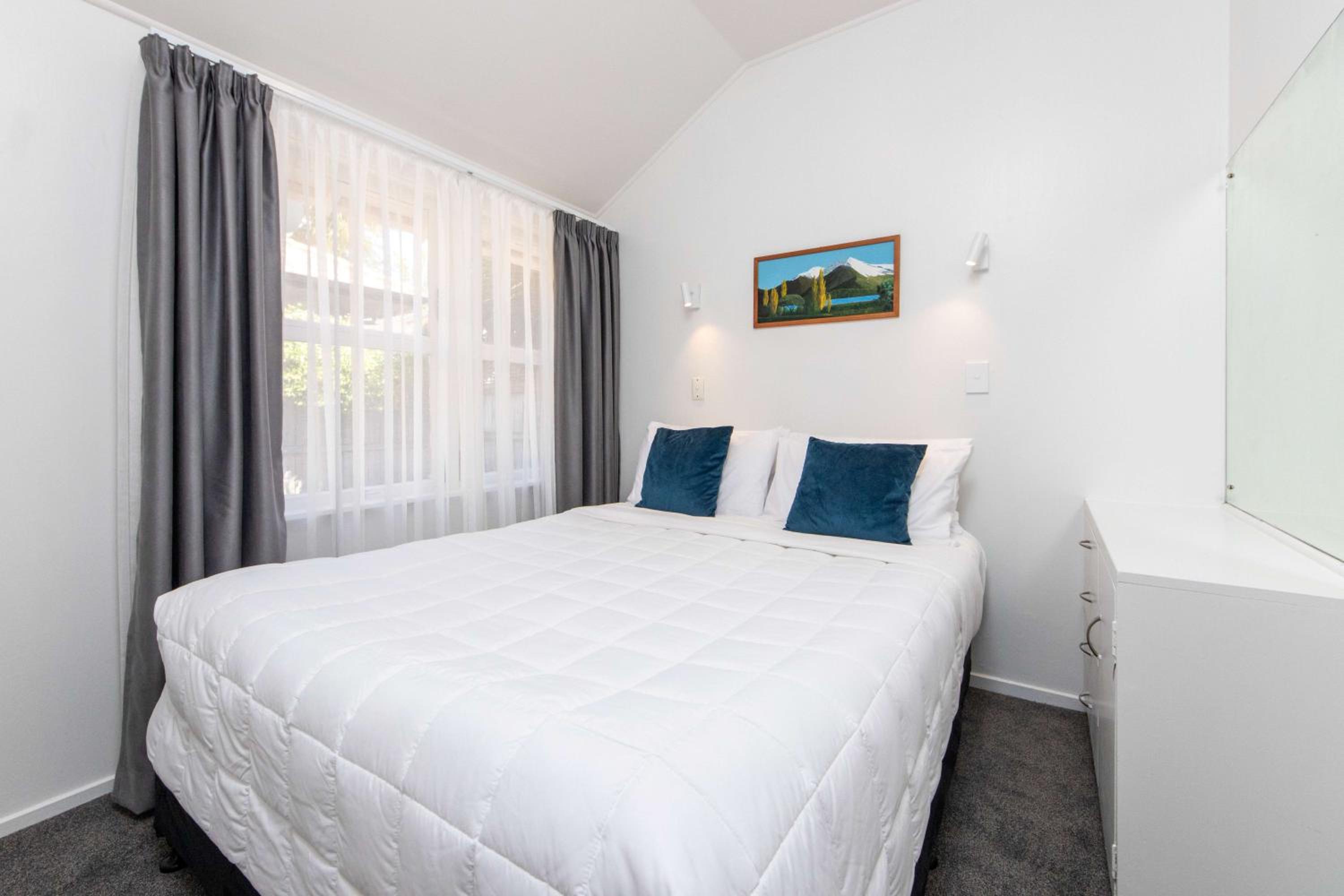 Aarangi Motel