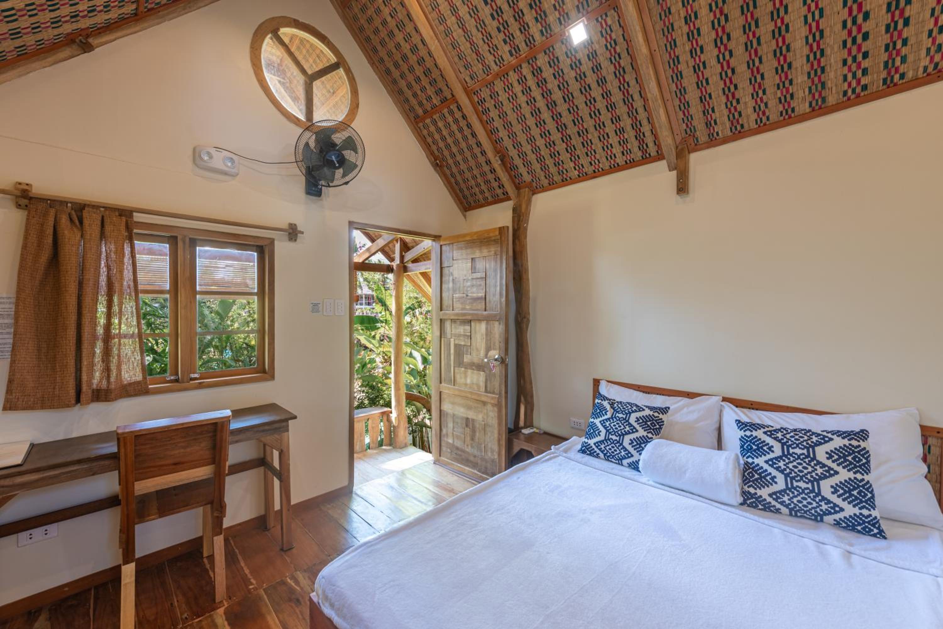 Camanolo Homestay