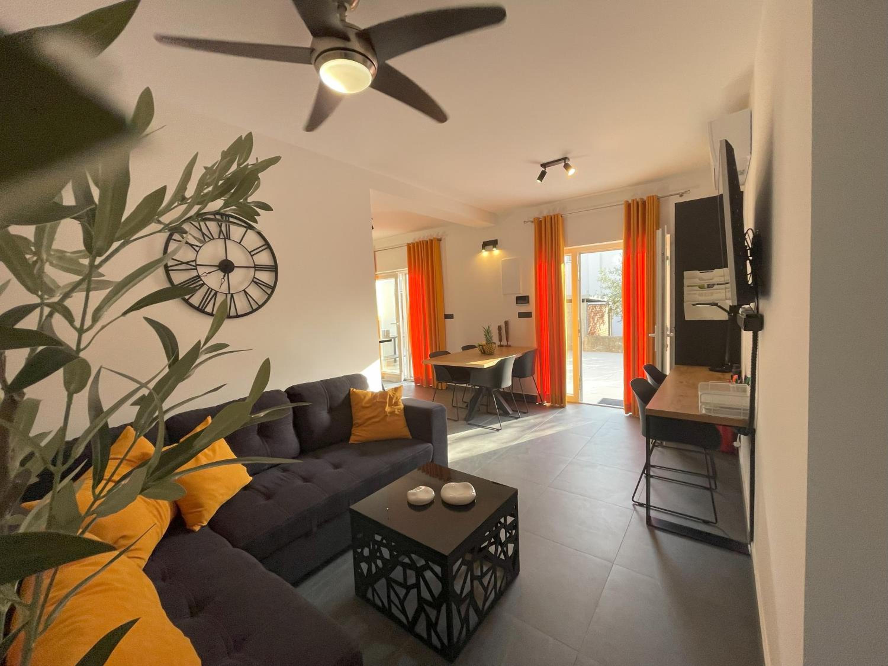 Valkane Beach Apartments view 2