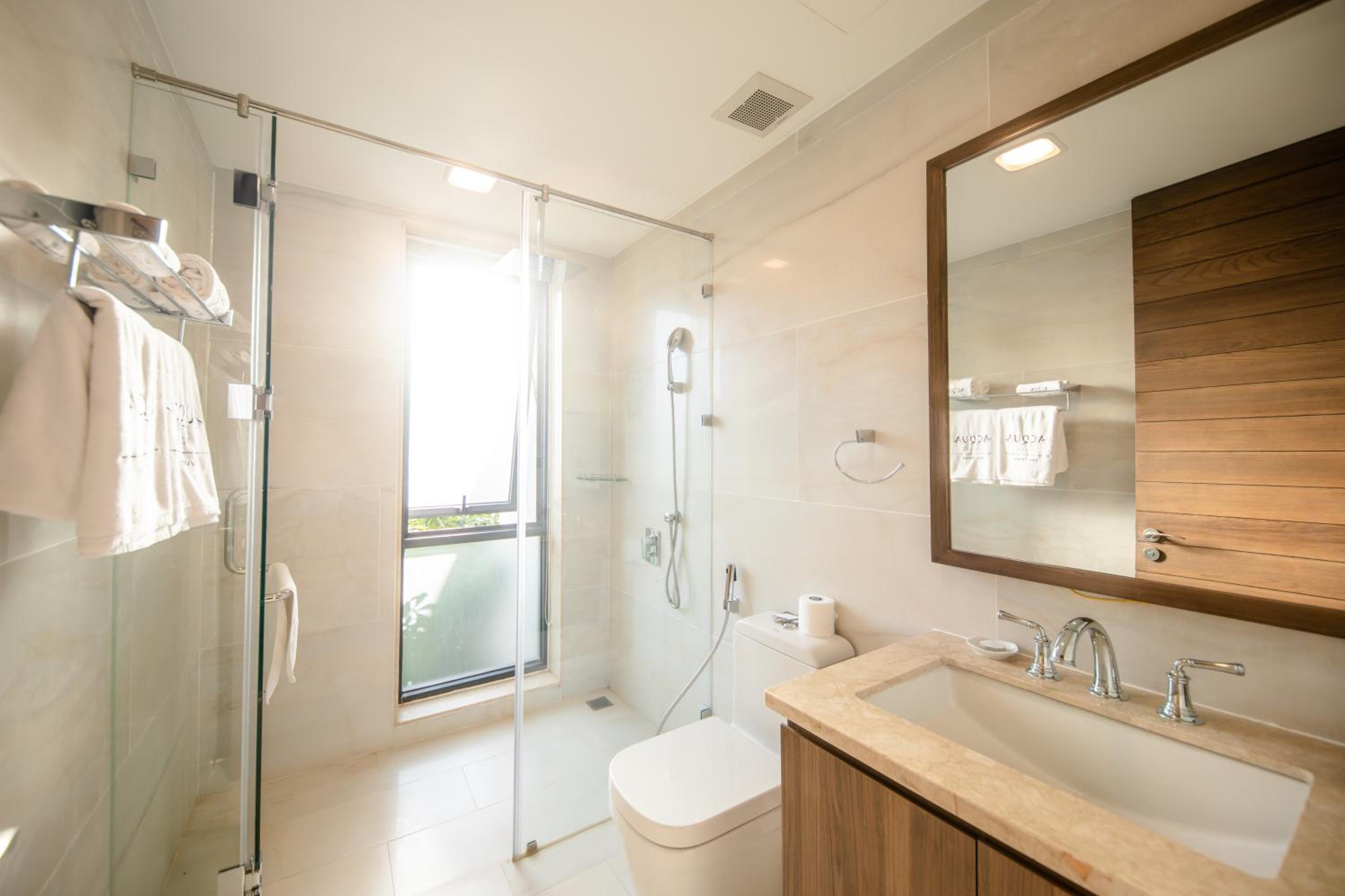 Abogo Ocean Front Villa Nha Trang