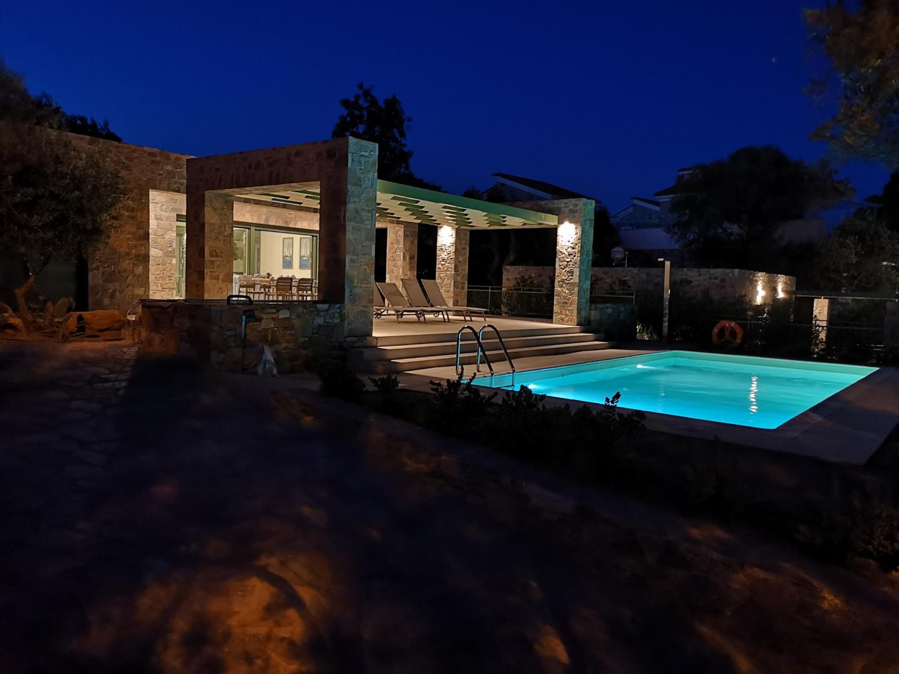 Ouzo Stone House 1 with private pool