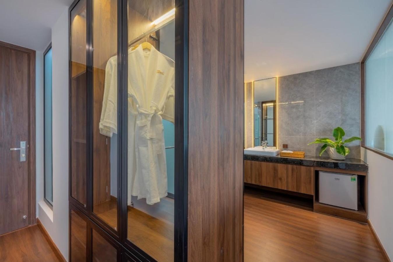 Abogo Ocean Front Villa Nha Trang