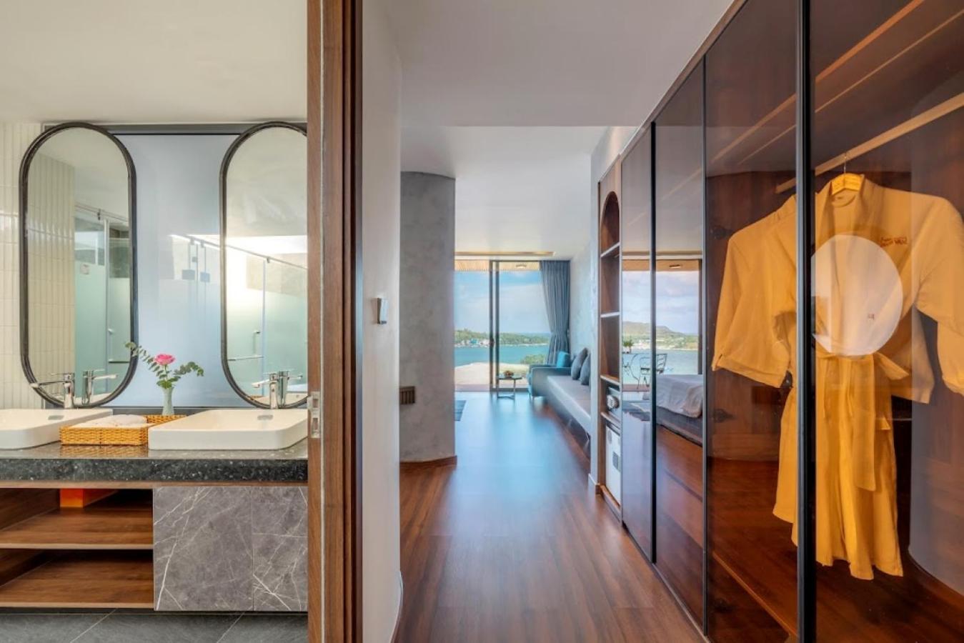 Abogo Ocean Front Villa Nha Trang