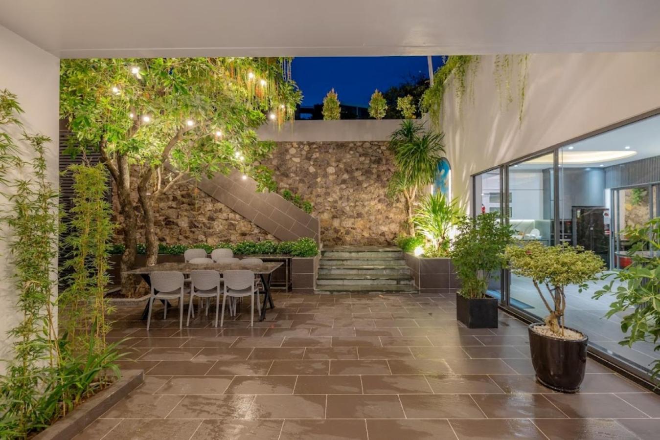 Abogo Ocean Front Villa Nha Trang