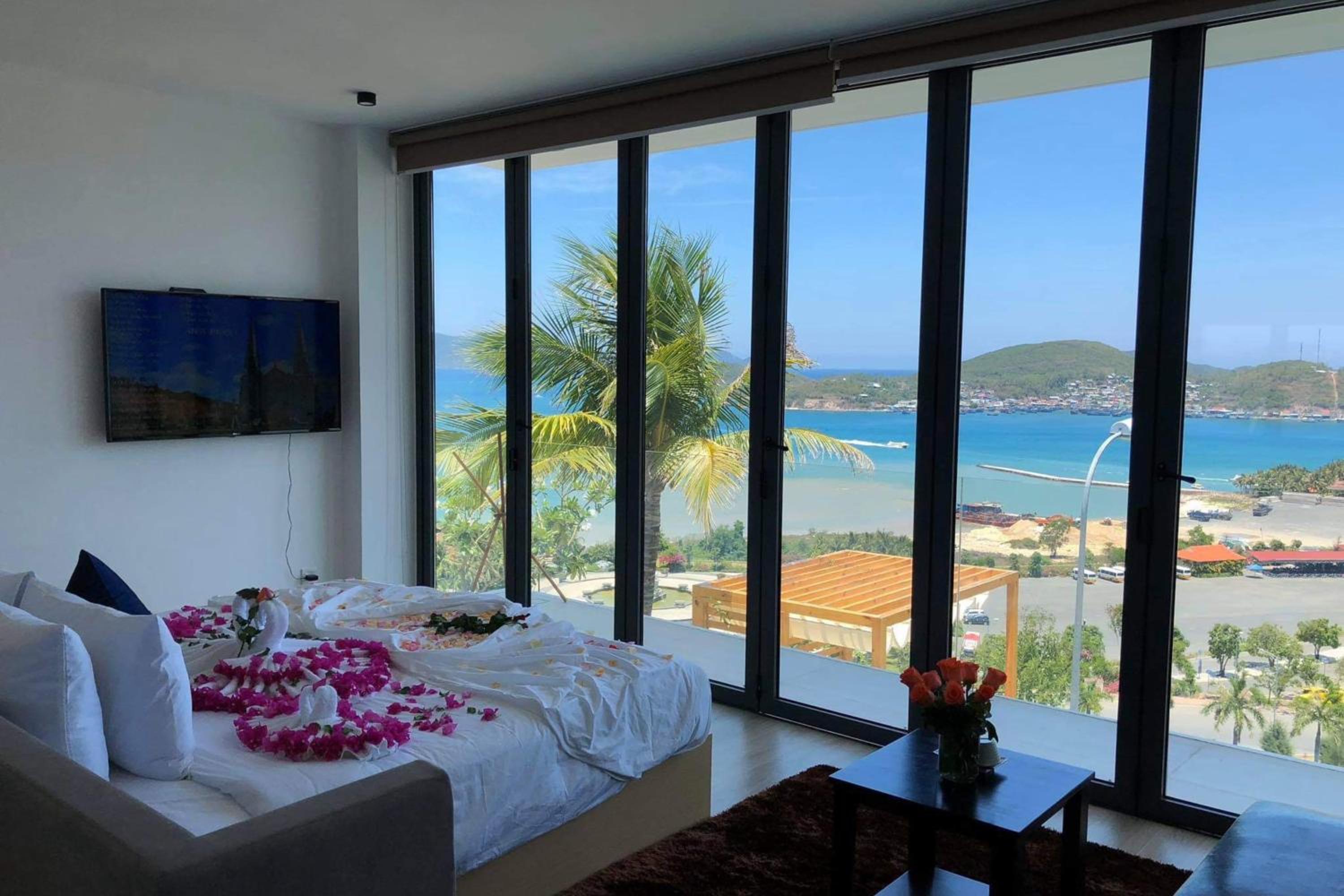 Abogo Ocean Front Villa Nha Trang