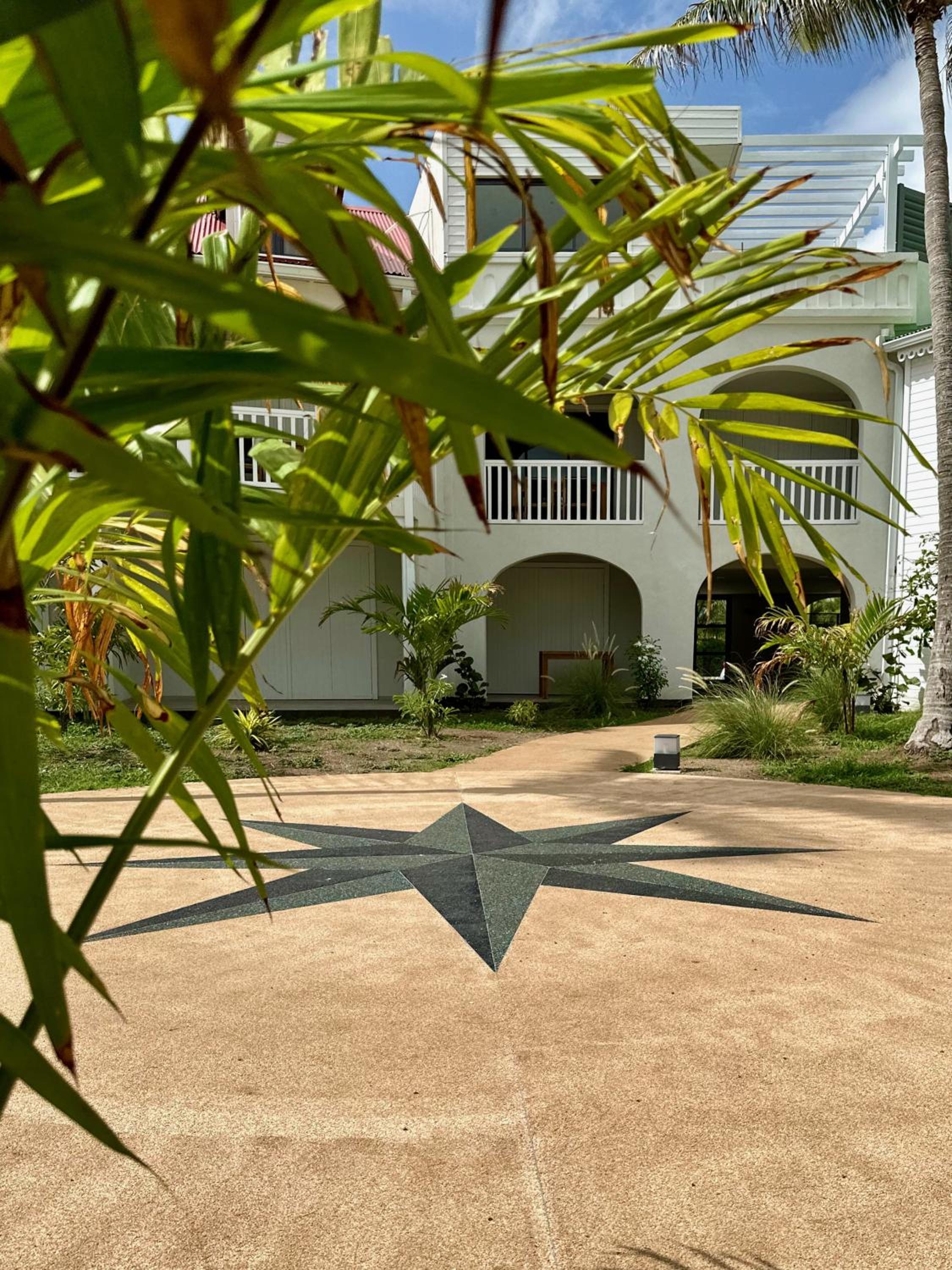 Studio Eleven Alamanda Resort beach front