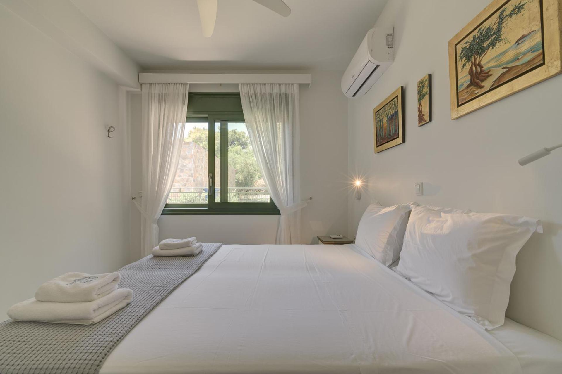Ouzo Stone House 1 with private pool
