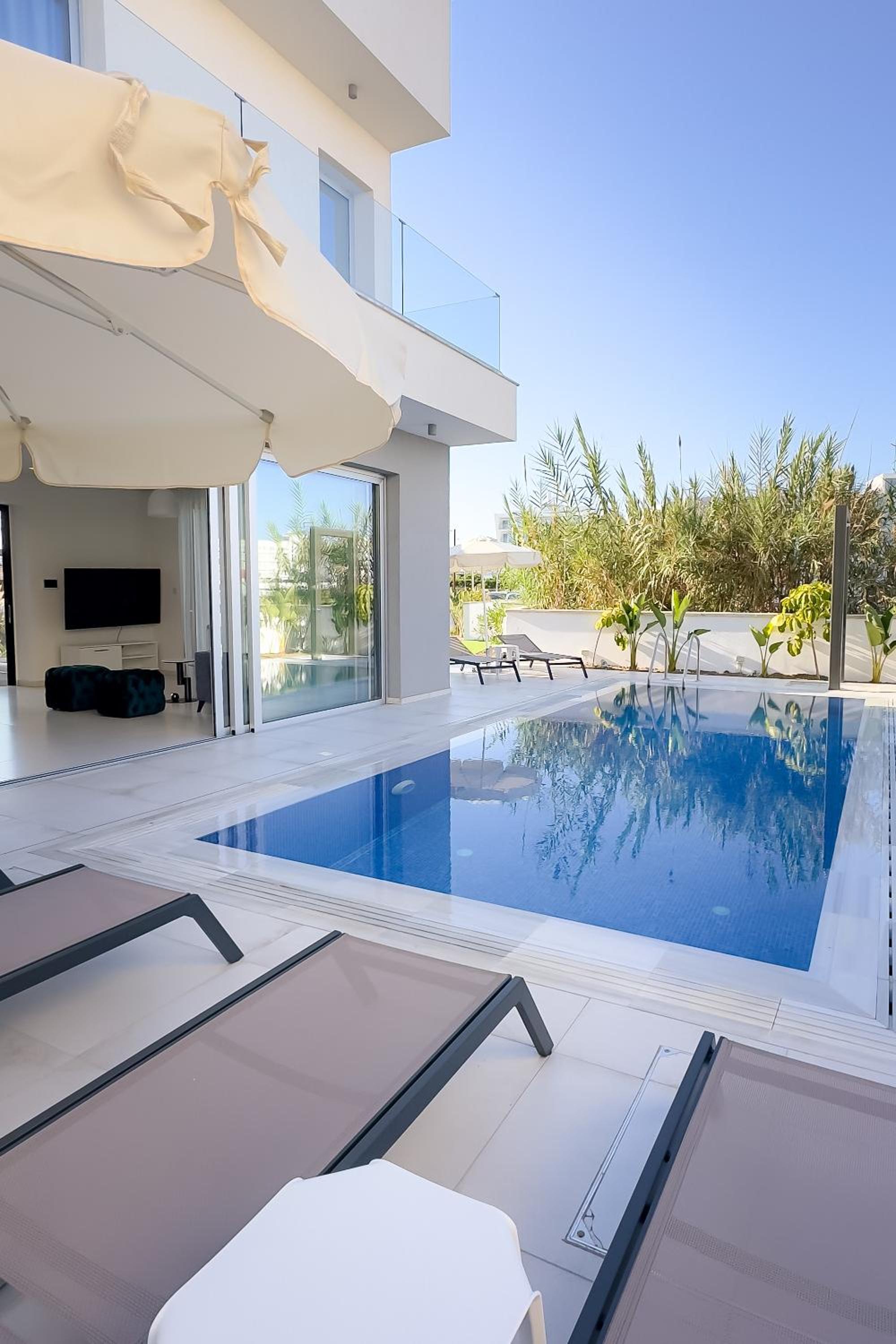 City Napa Seaview Villas - Villa 8