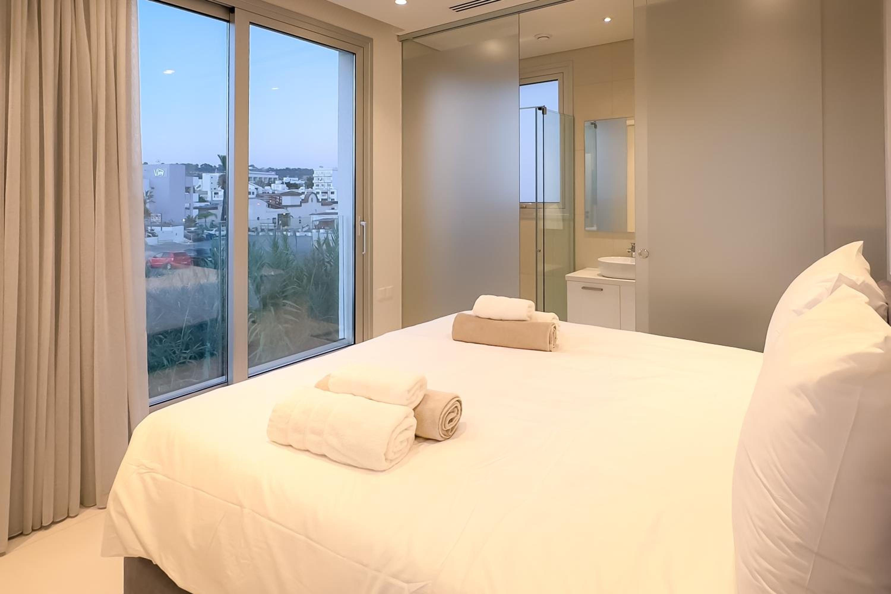 City Napa Seaview Villas - Villa 8