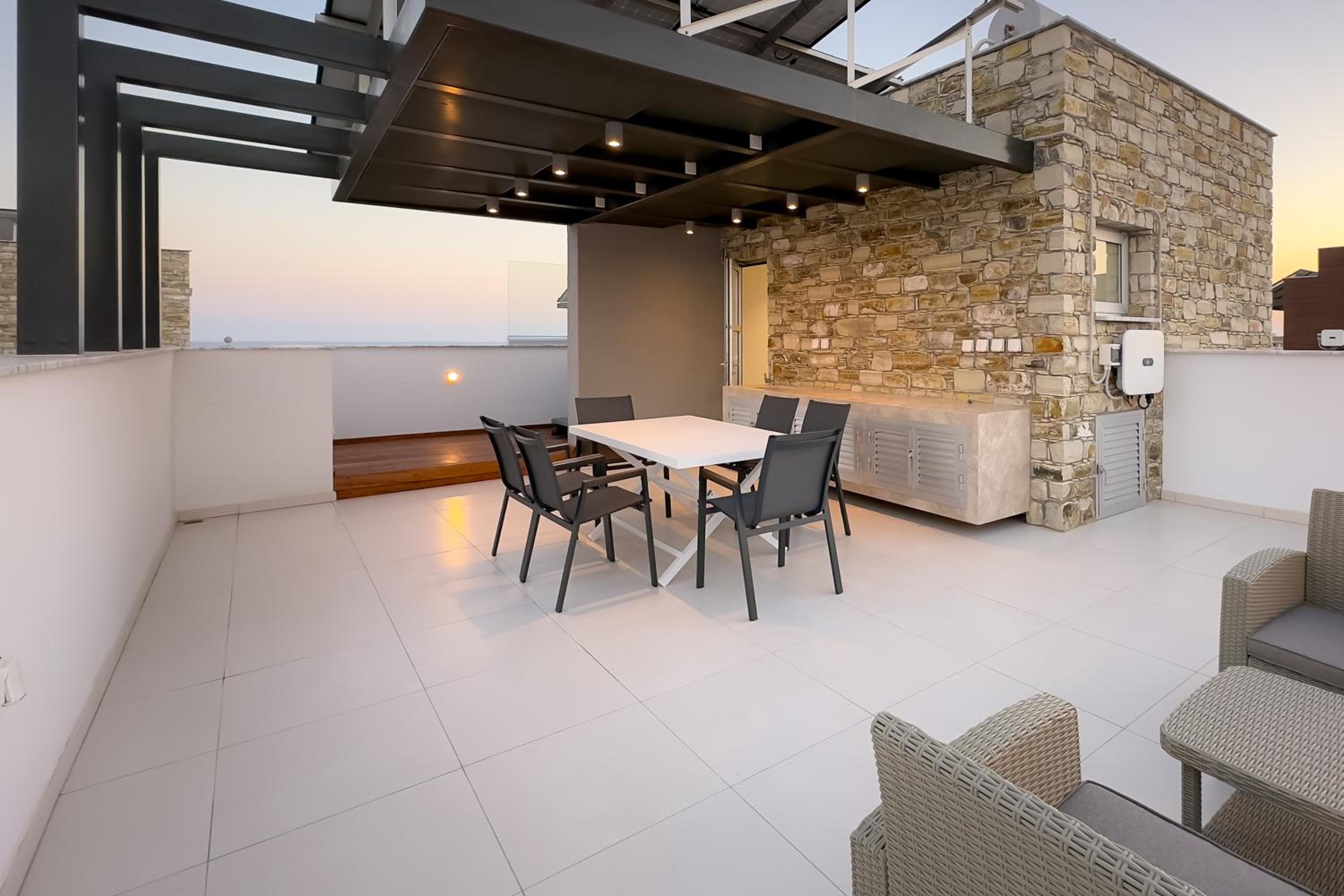 City Napa Seaview Villas - Villa 8