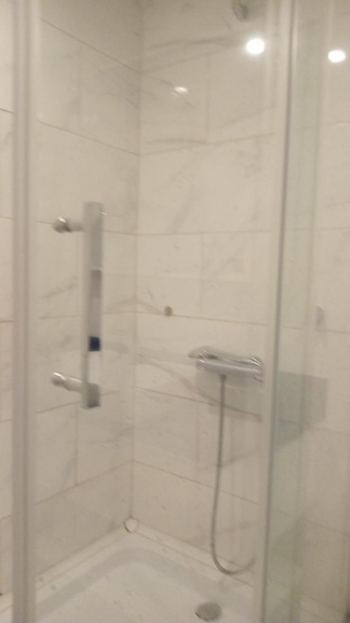 VIP apart 291 Orbi Tower view 2