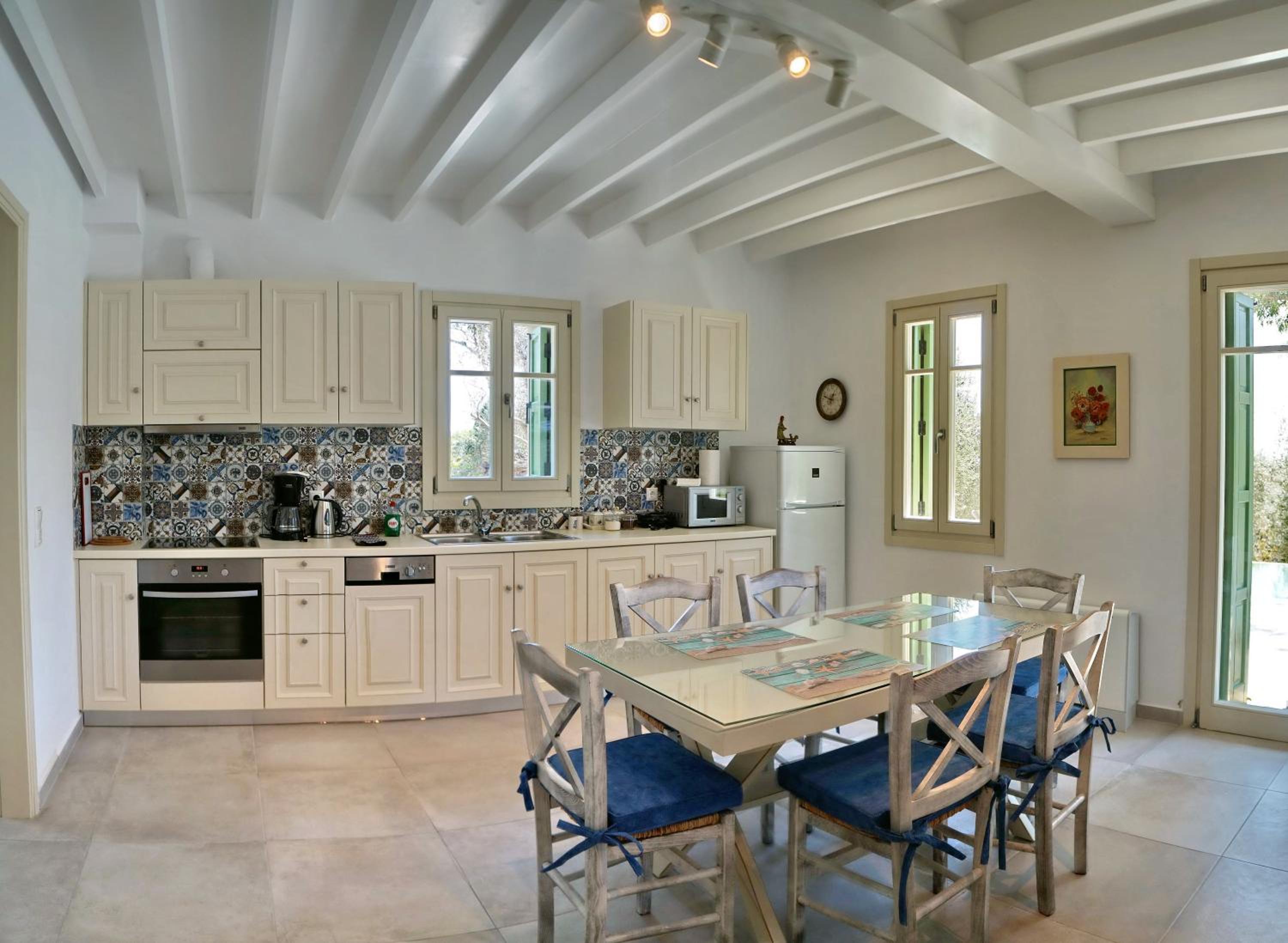 Ouzo Traditional House with private pool