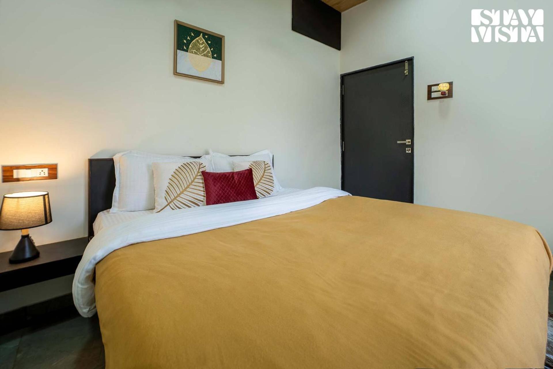 Glenview Villa by VEO - Part of StayVista view 4