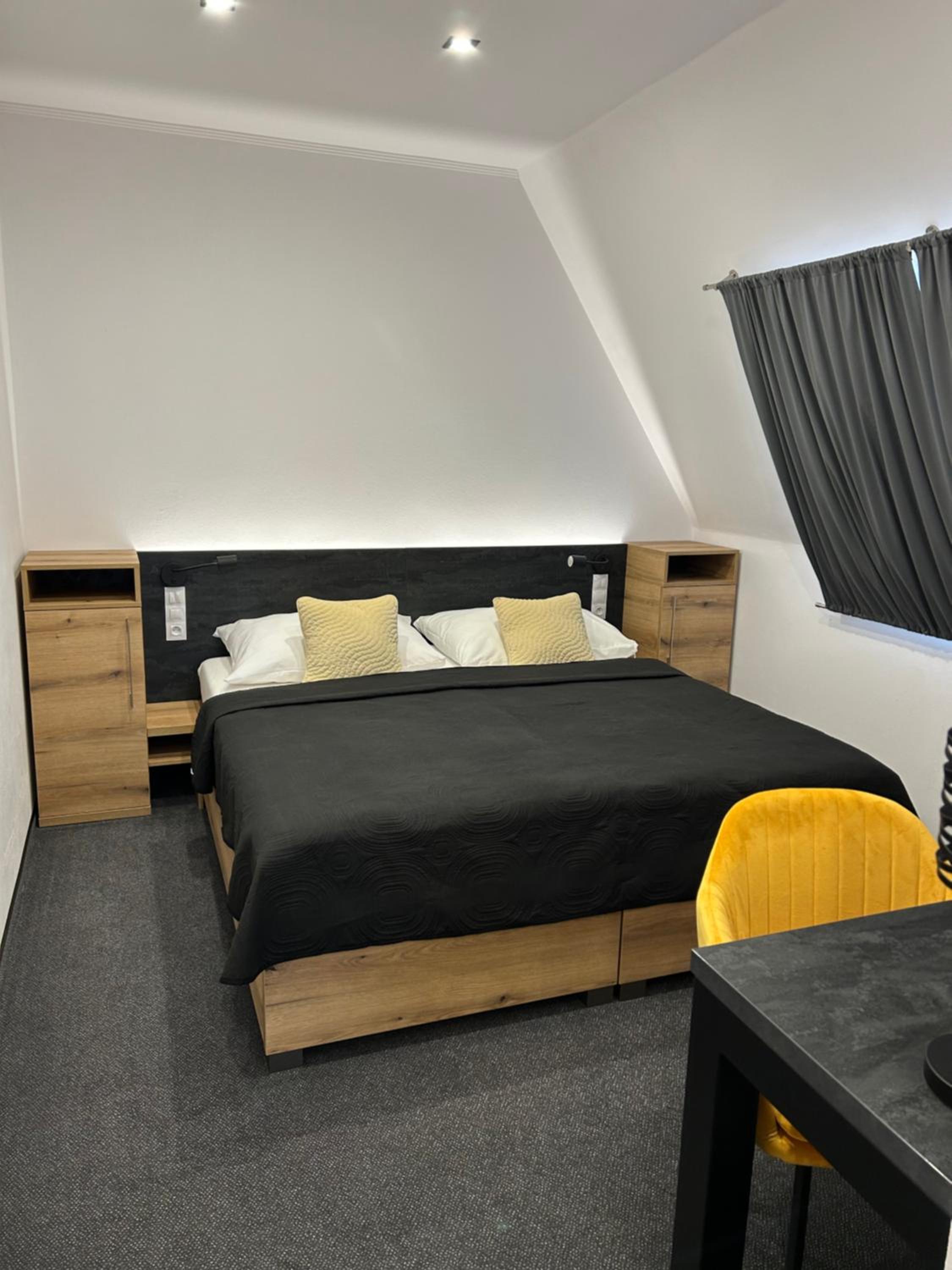 Hotel 14Dveří