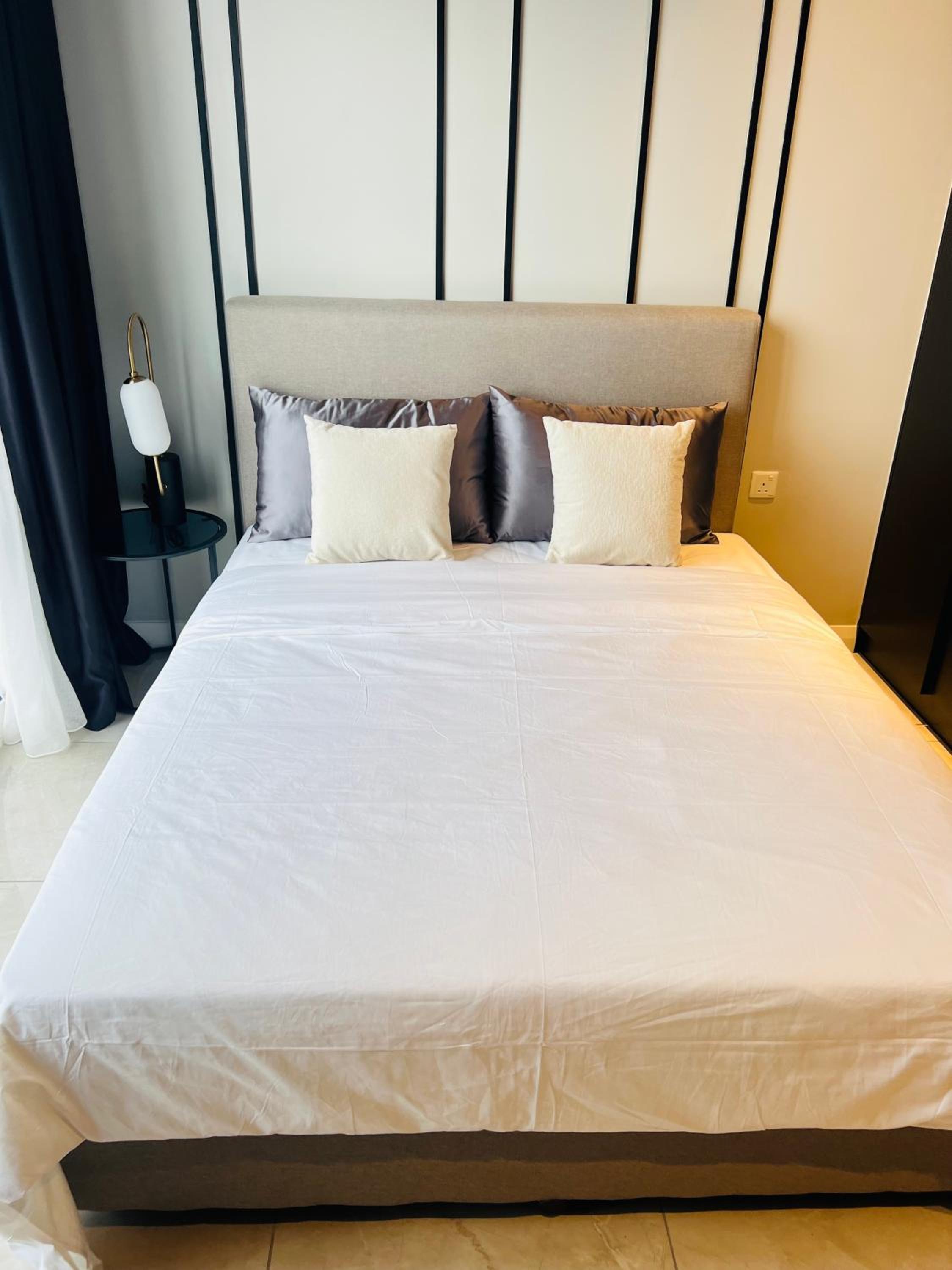 AXON APARTMENT RESIDENTIAL SUITE