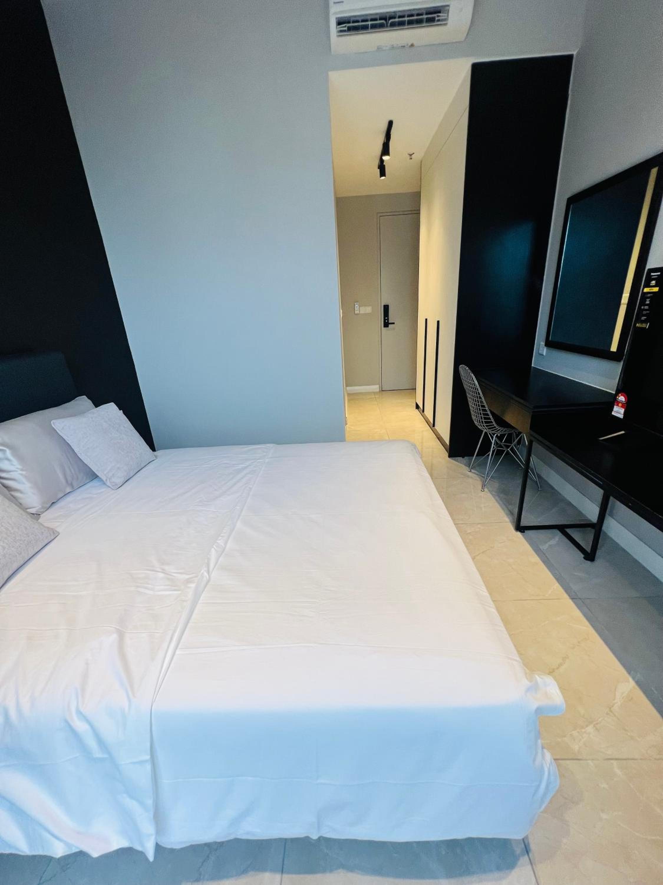 AXON APARTMENT RESIDENTIAL SUITE