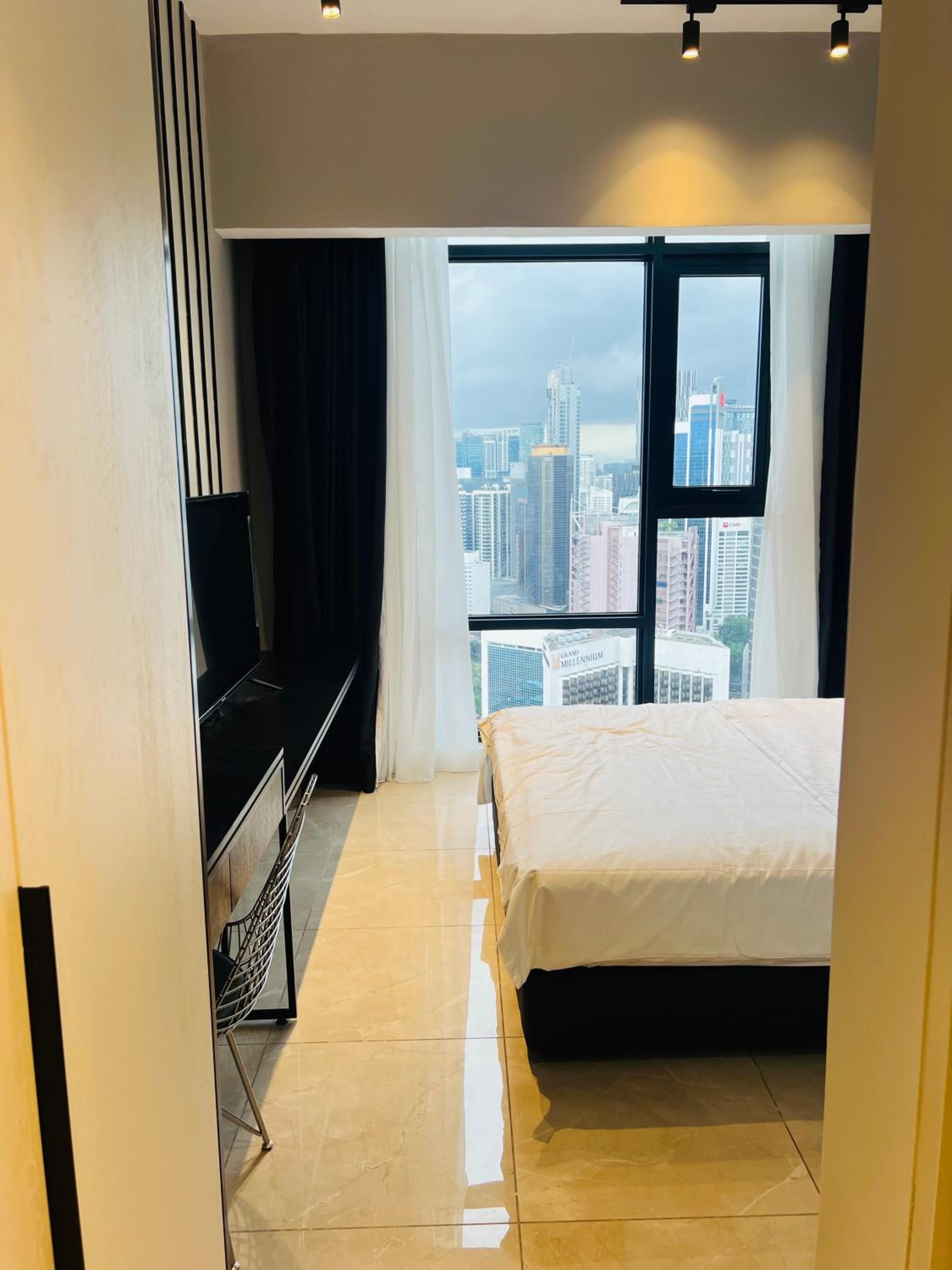 AXON APARTMENT RESIDENTIAL SUITE