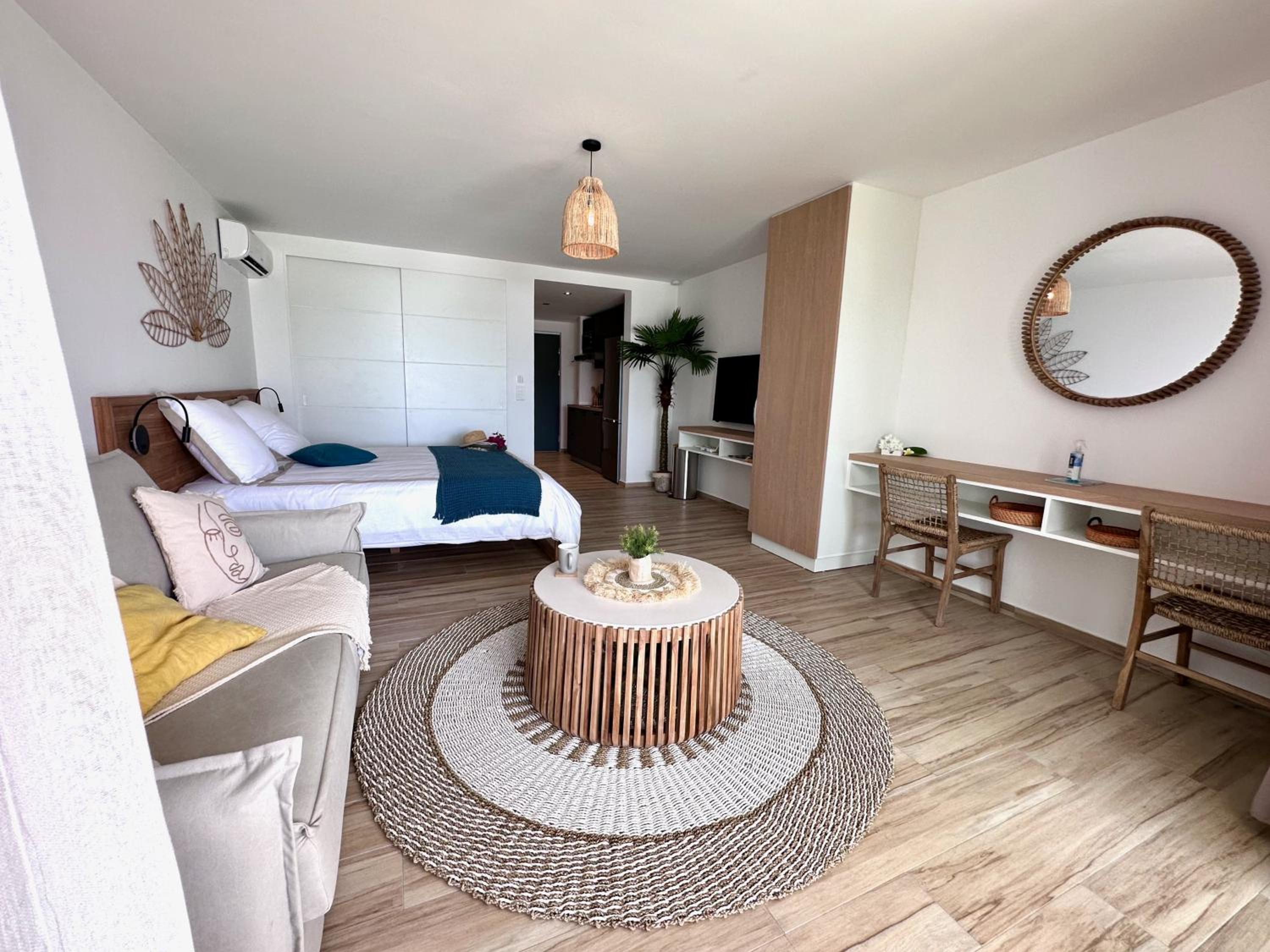 Studio Eleven Alamanda Resort beach front view 4