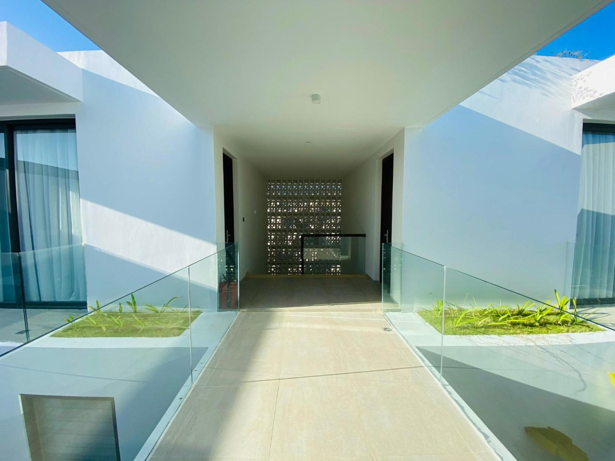 Abogo Ocean Front Villa Nha Trang