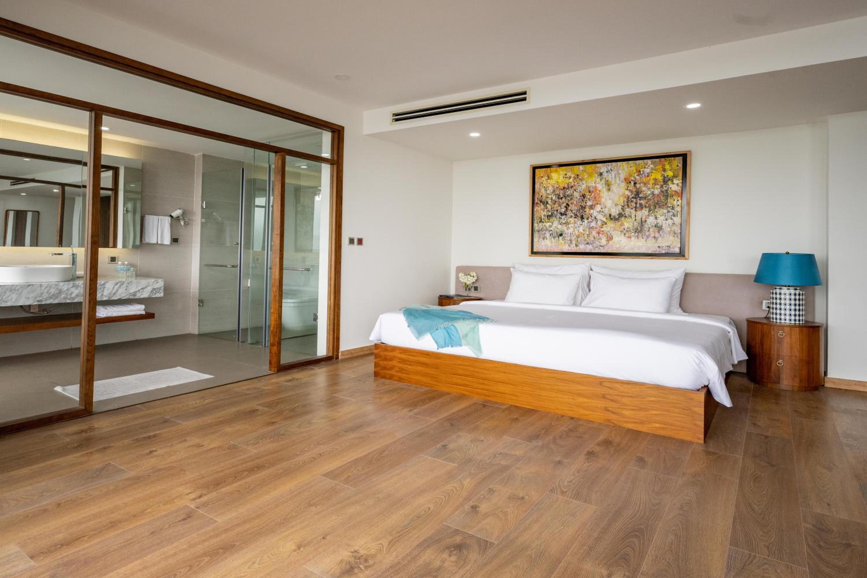Abogo Ocean Front Villa Nha Trang