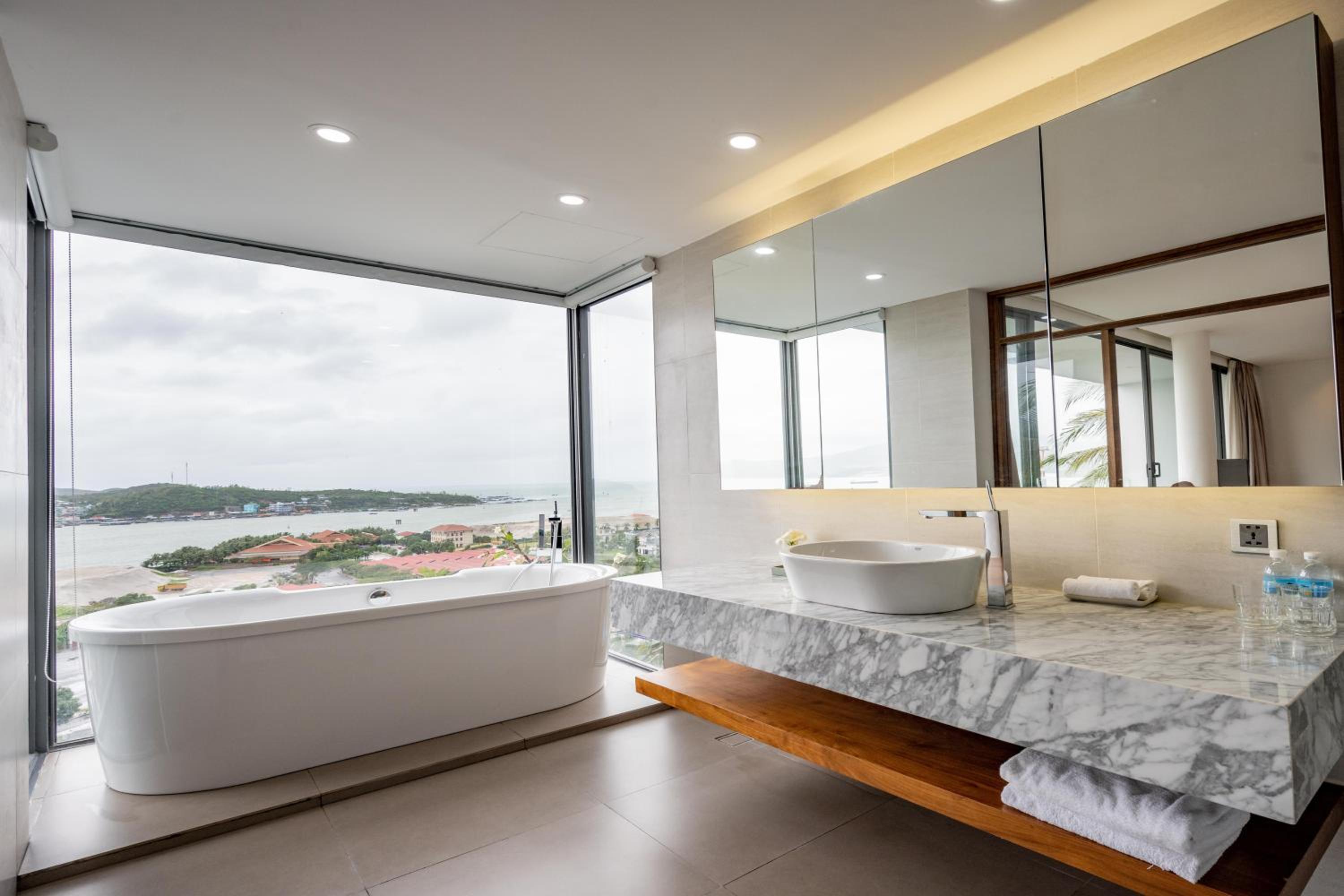 Abogo Ocean Front Villa Nha Trang