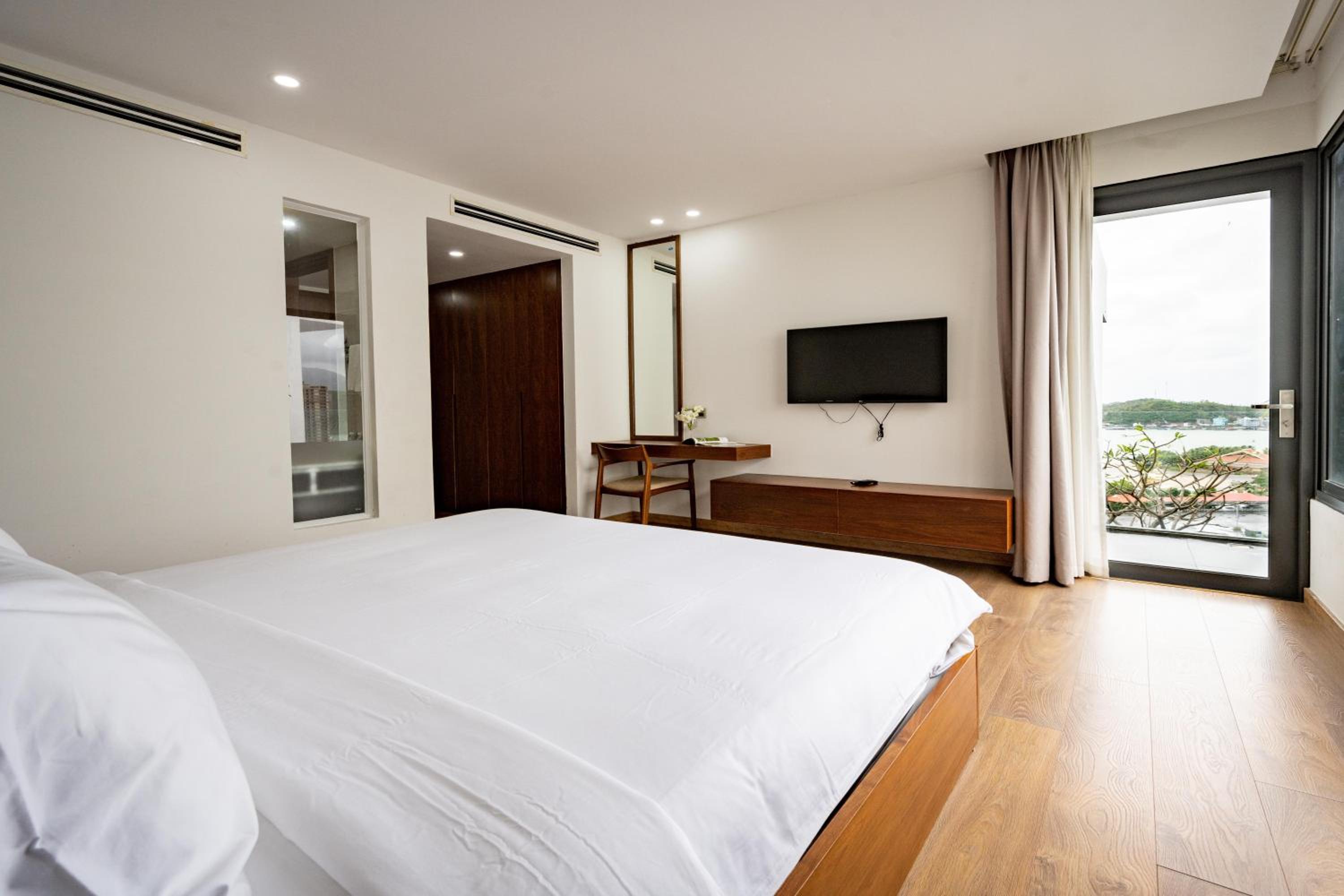 Abogo Ocean Front Villa Nha Trang