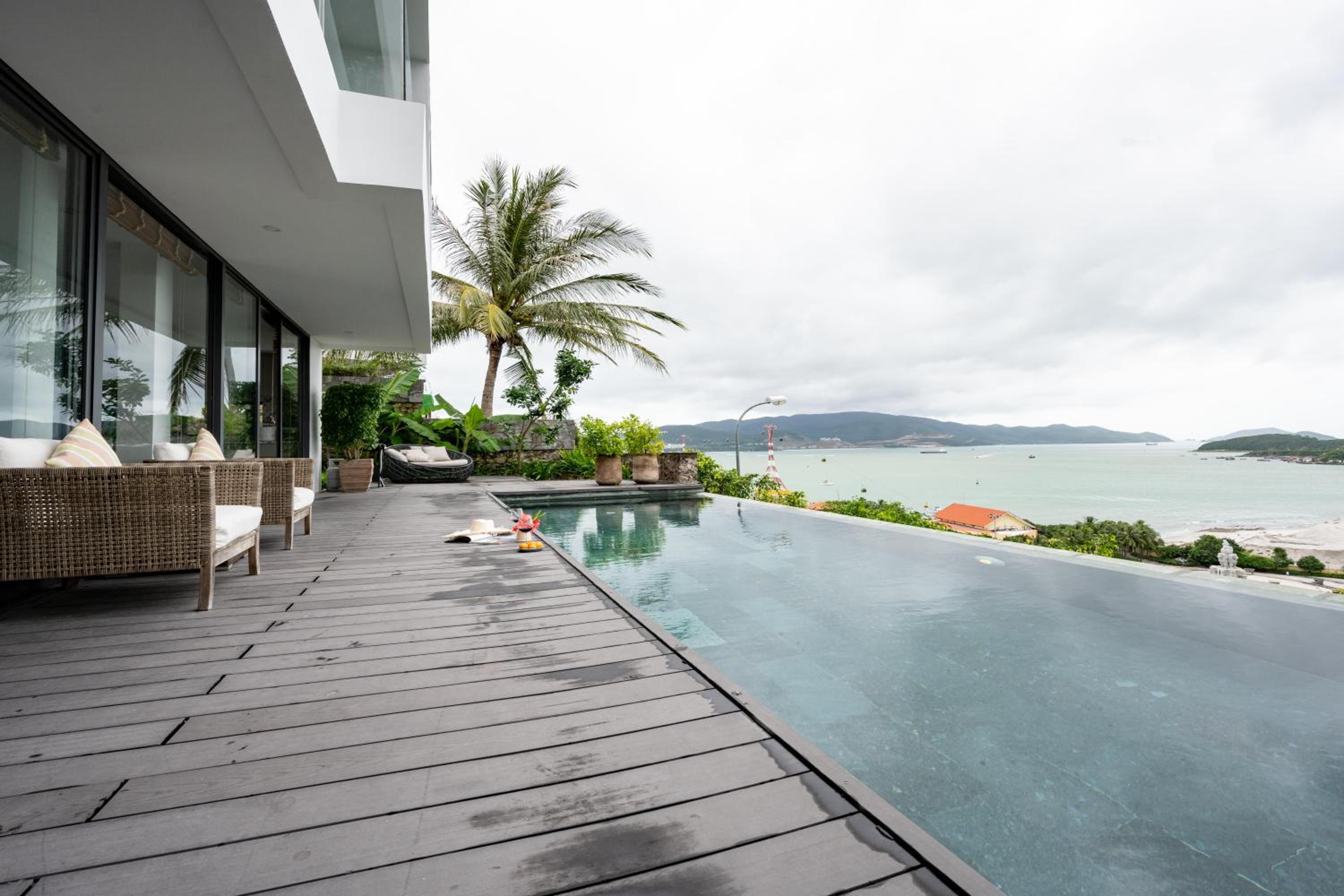 Abogo Ocean Front Villa Nha Trang