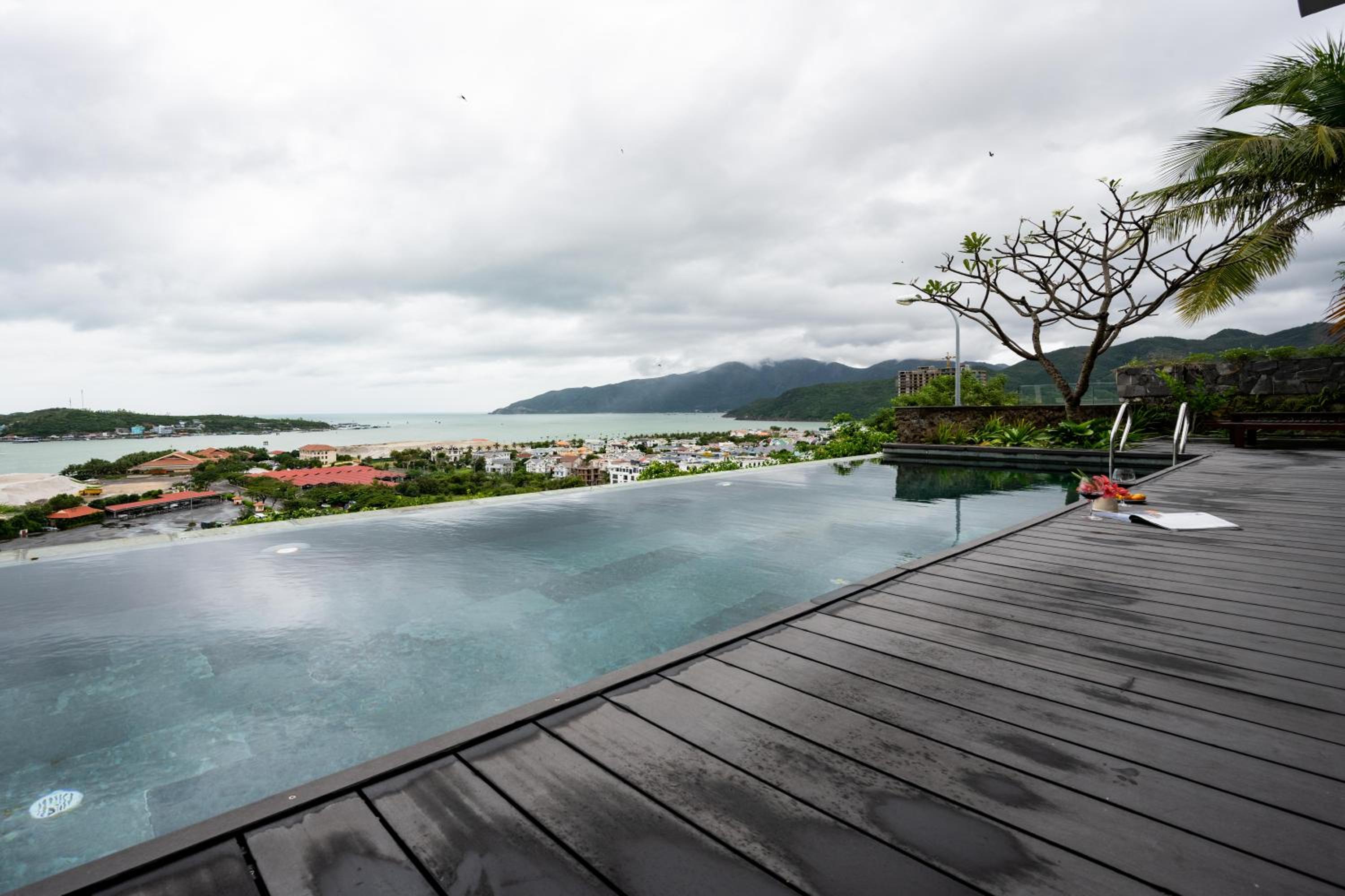 Abogo Ocean Front Villa Nha Trang