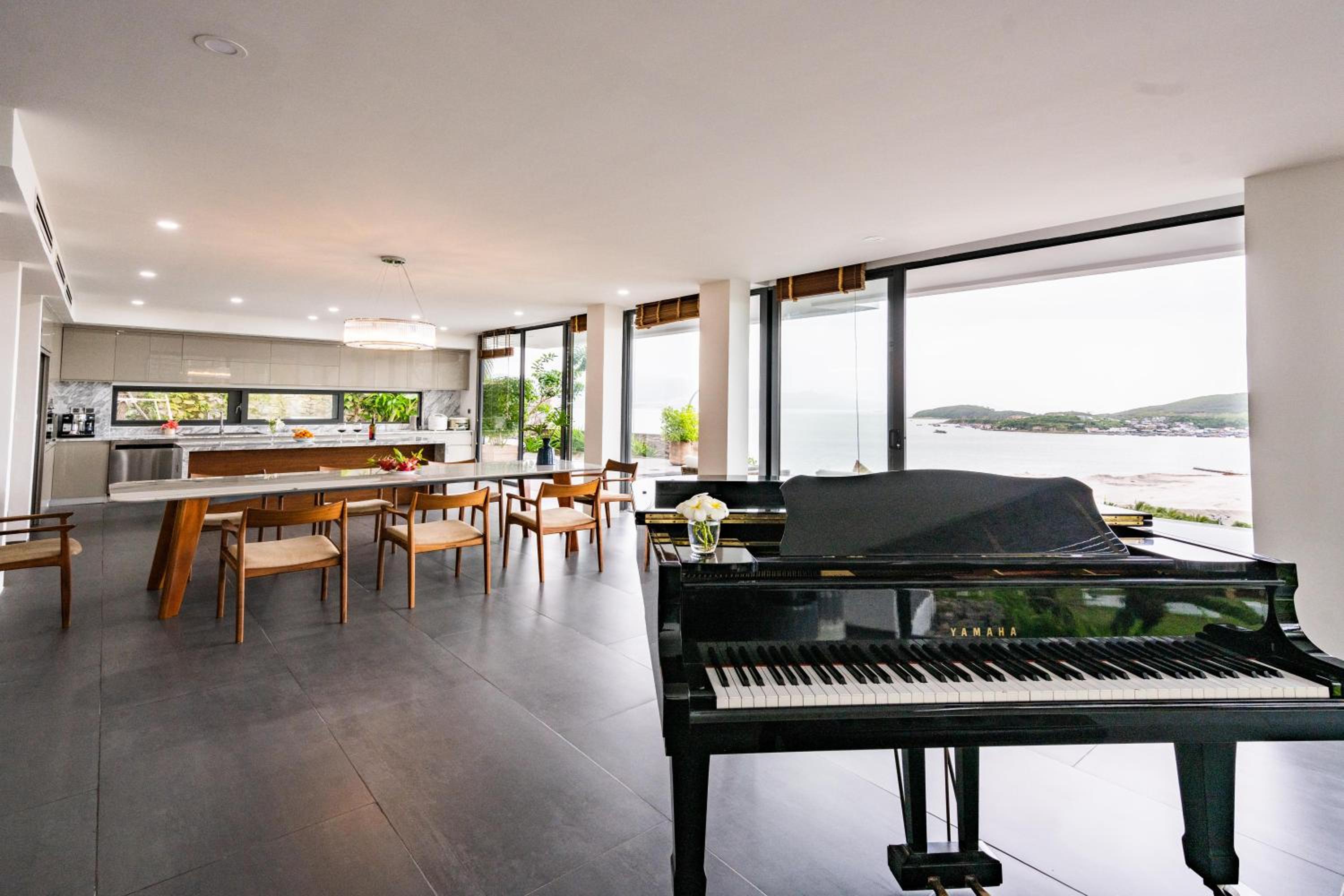 Abogo Ocean Front Villa Nha Trang