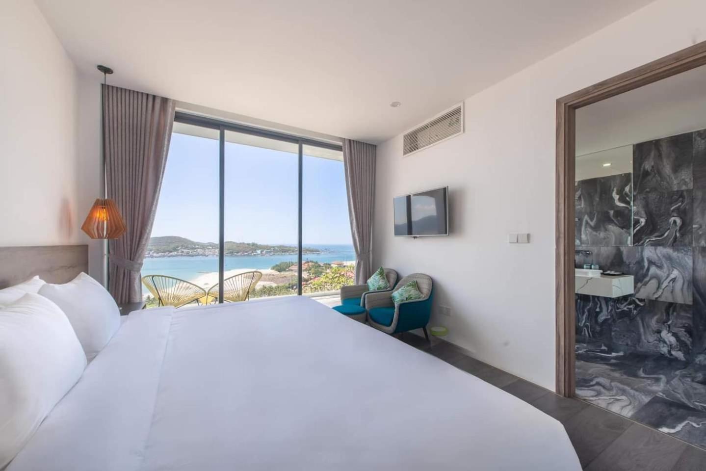 Abogo Ocean Front Villa Nha Trang