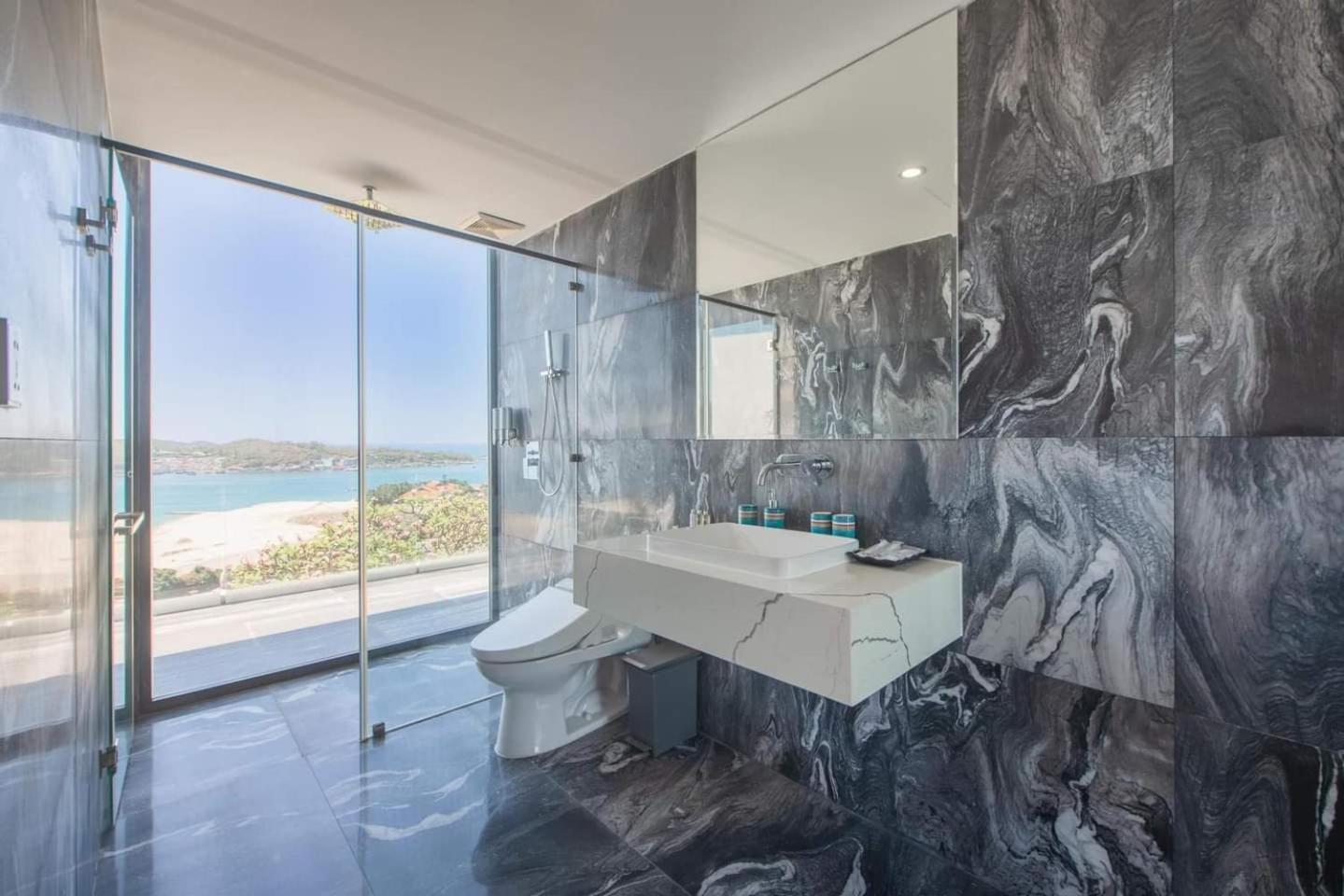 Abogo Ocean Front Villa Nha Trang