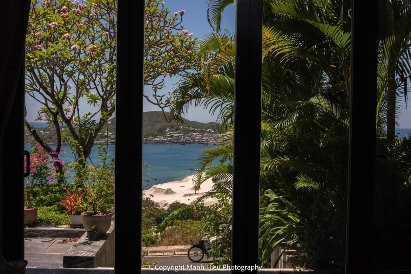 Abogo Ocean Front Villa Nha Trang