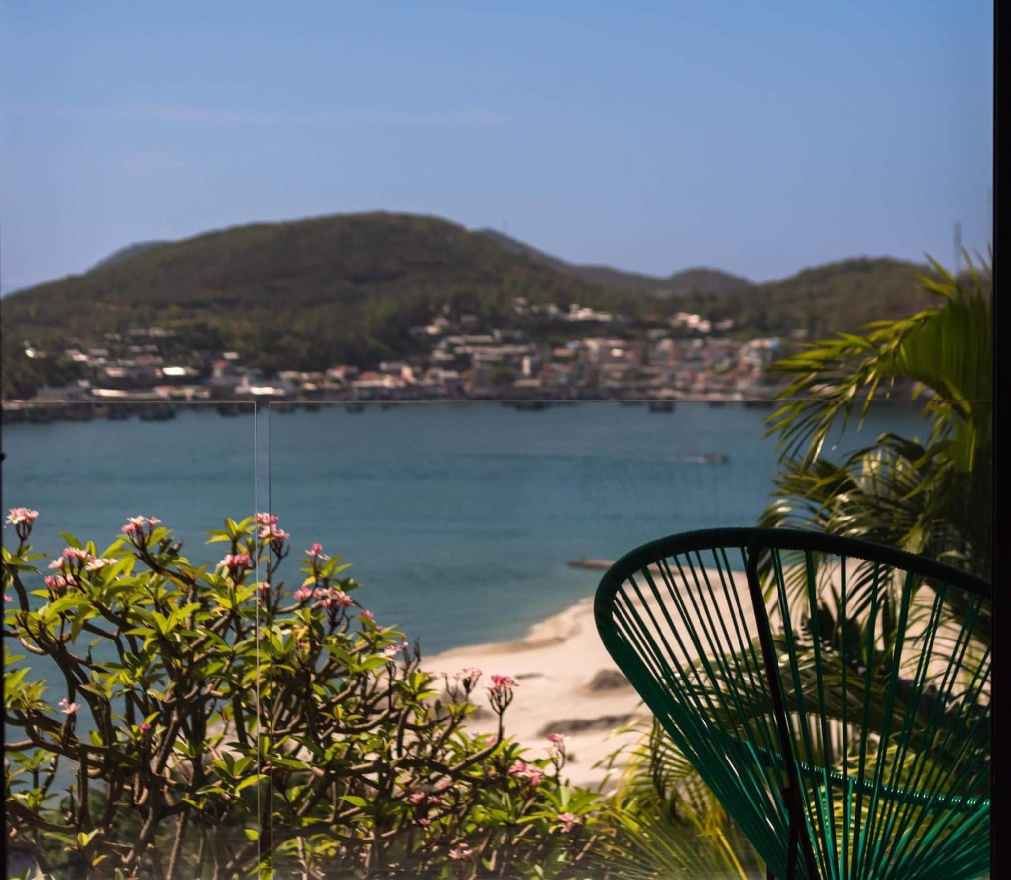 Abogo Ocean Front Villa Nha Trang