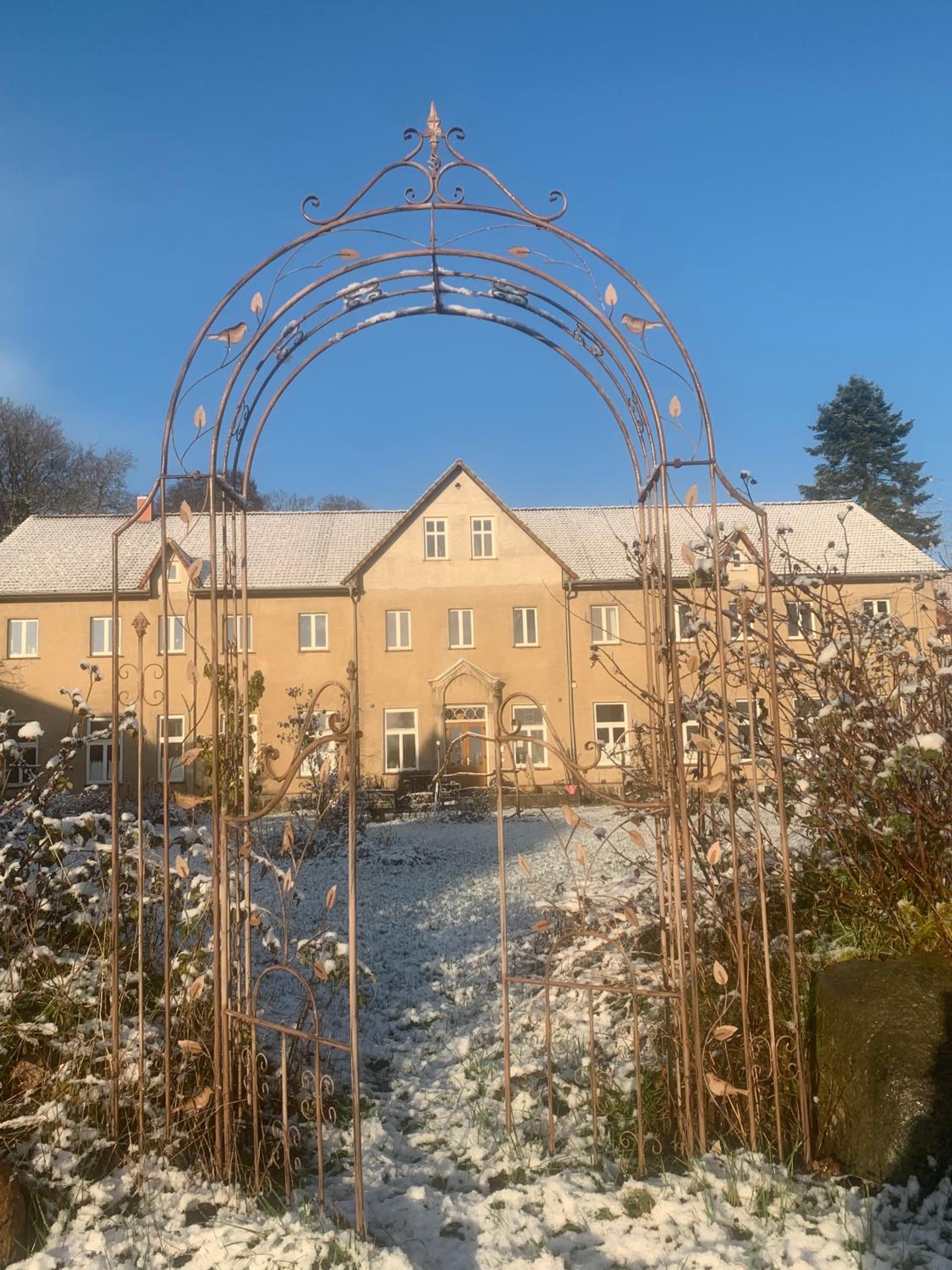 Gutshaus Zarnewanz view 2