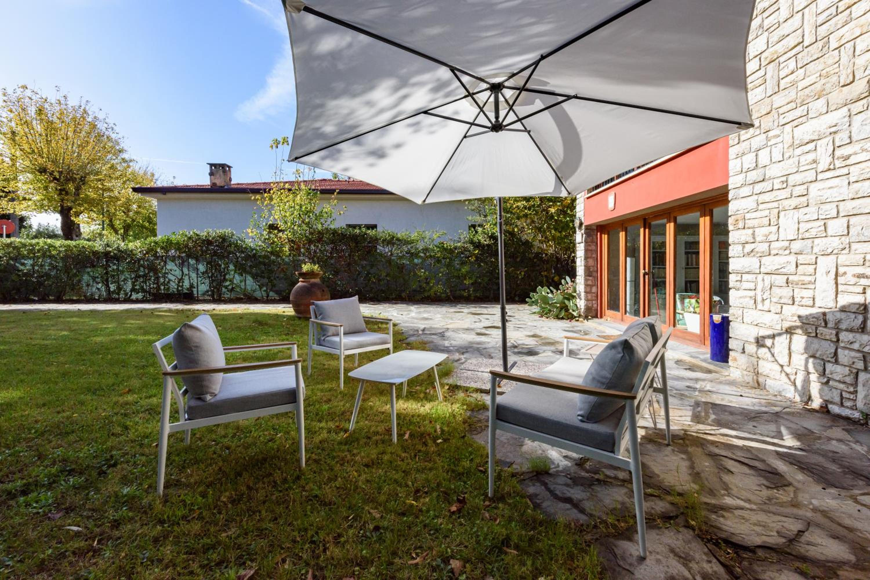 Villa Cannas by Mmega view 4